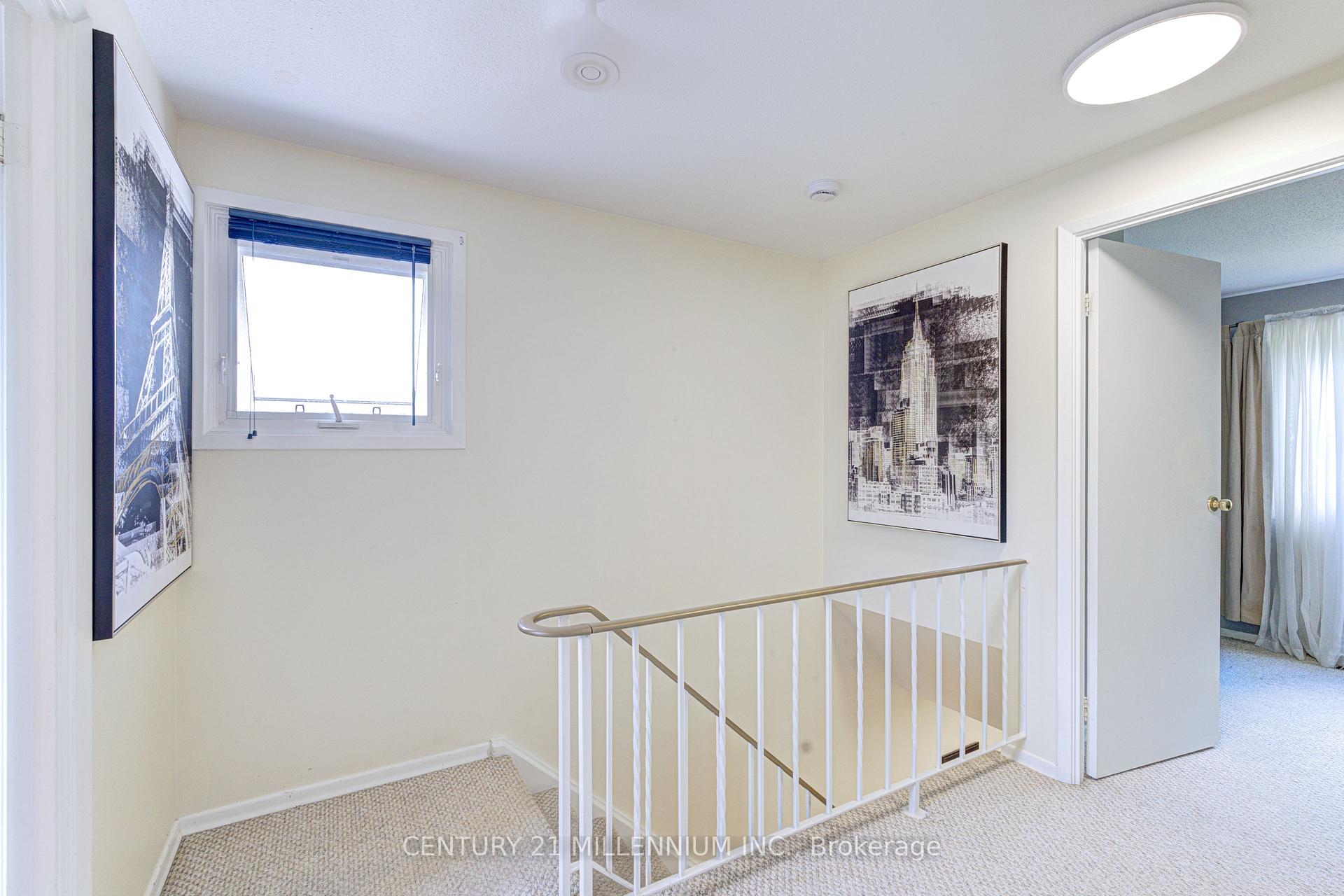 Photo 23 of 59 Lewis Crescent, Kitchener, Centreville Chicopee — HOMEH