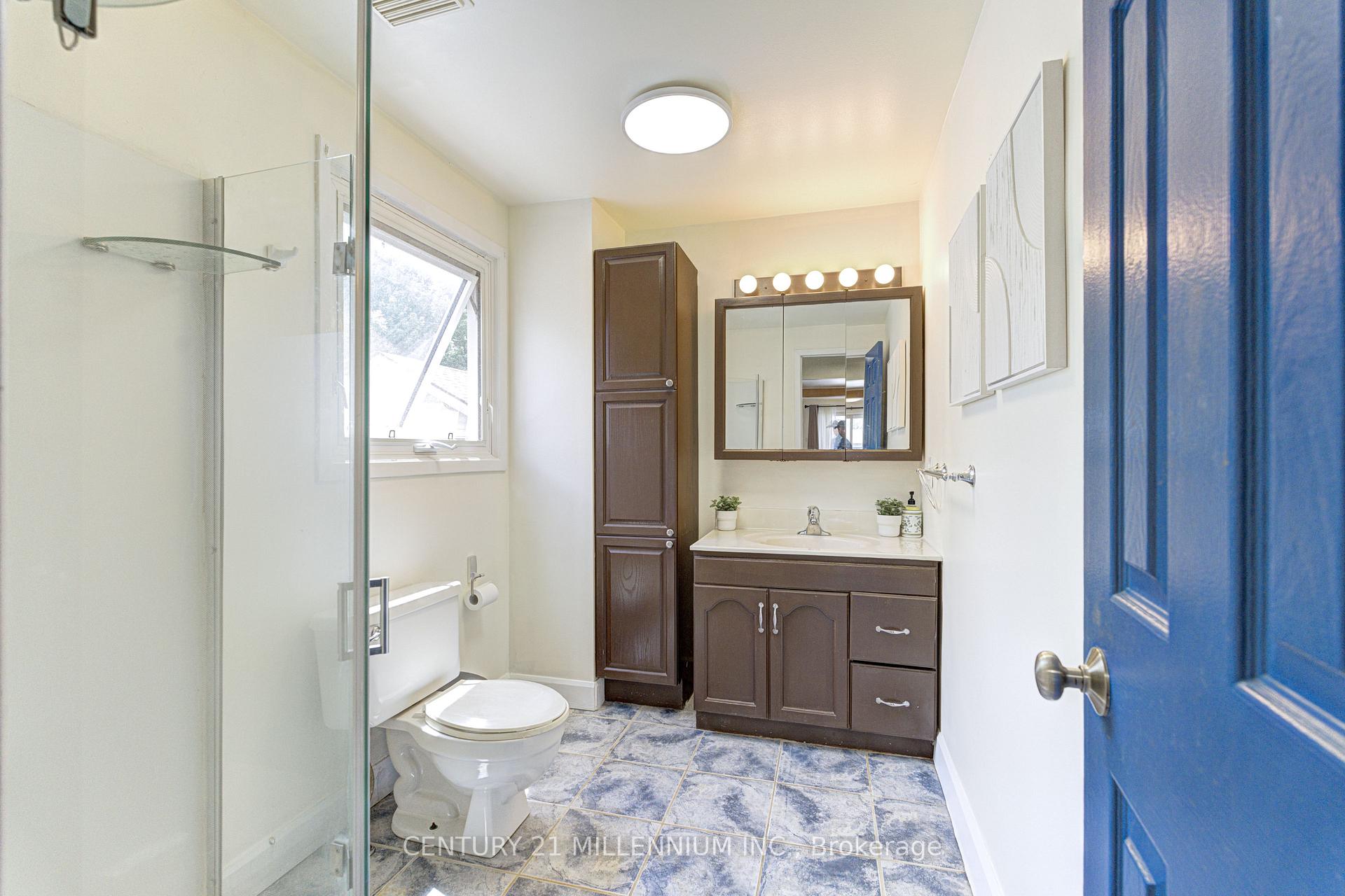 Photo 37 of 59 Lewis Crescent, Kitchener, Centreville Chicopee — HOMEH