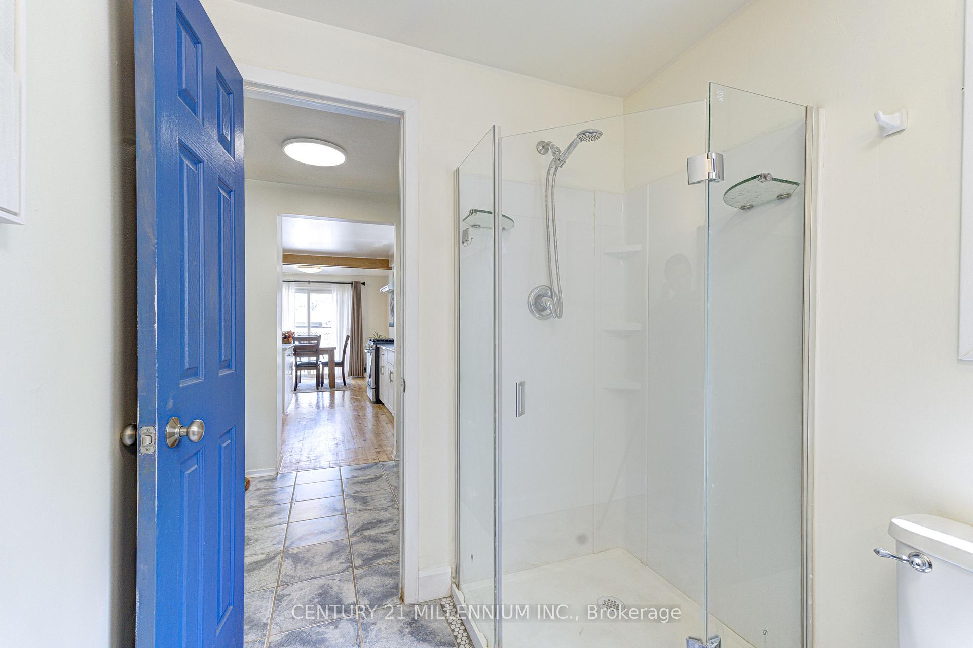 Photo 38 of 59 Lewis Crescent, Kitchener, Centreville Chicopee — HOMEH