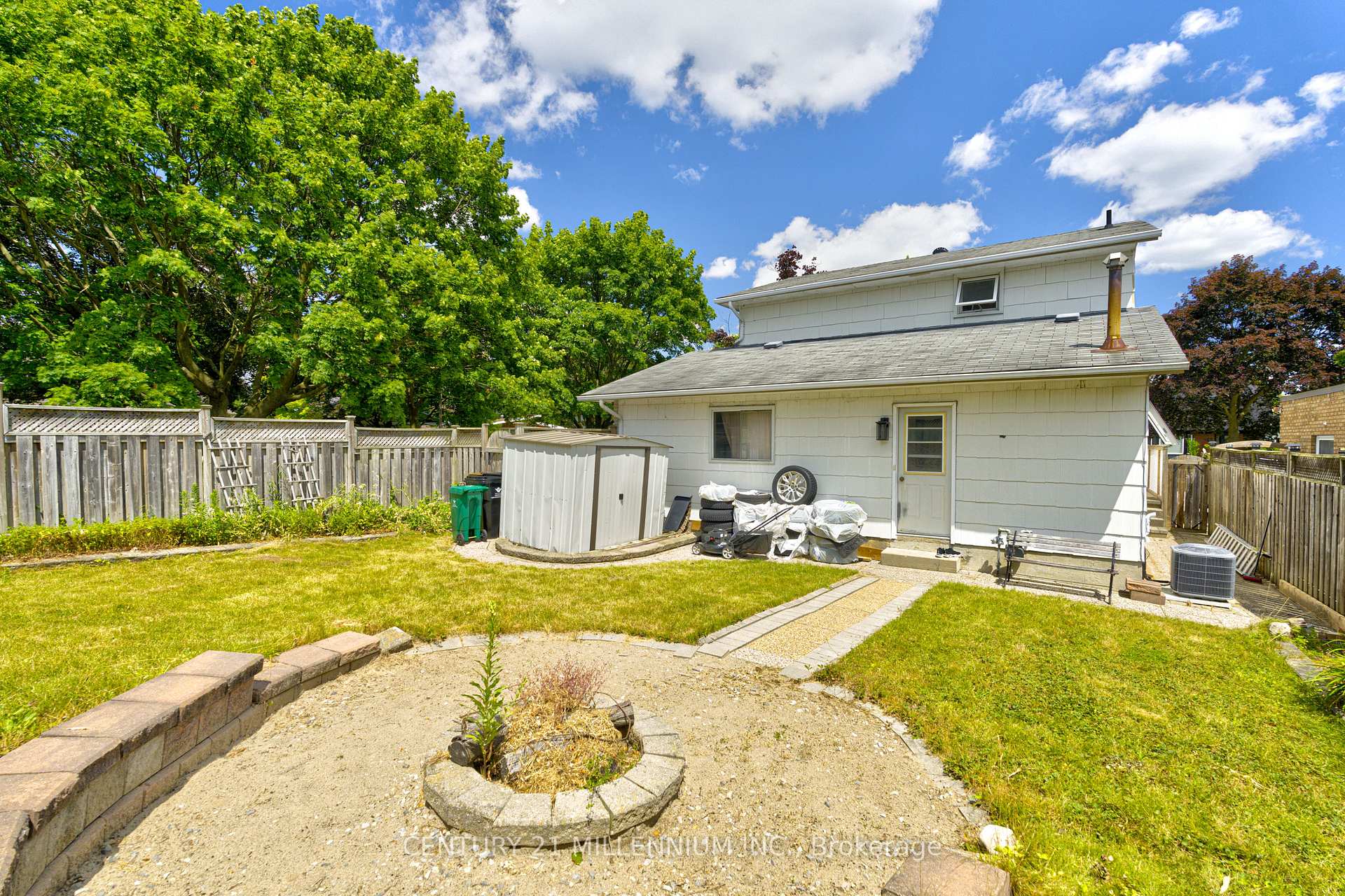 Photo 41 of 59 Lewis Crescent, Kitchener, Centreville Chicopee — HOMEH