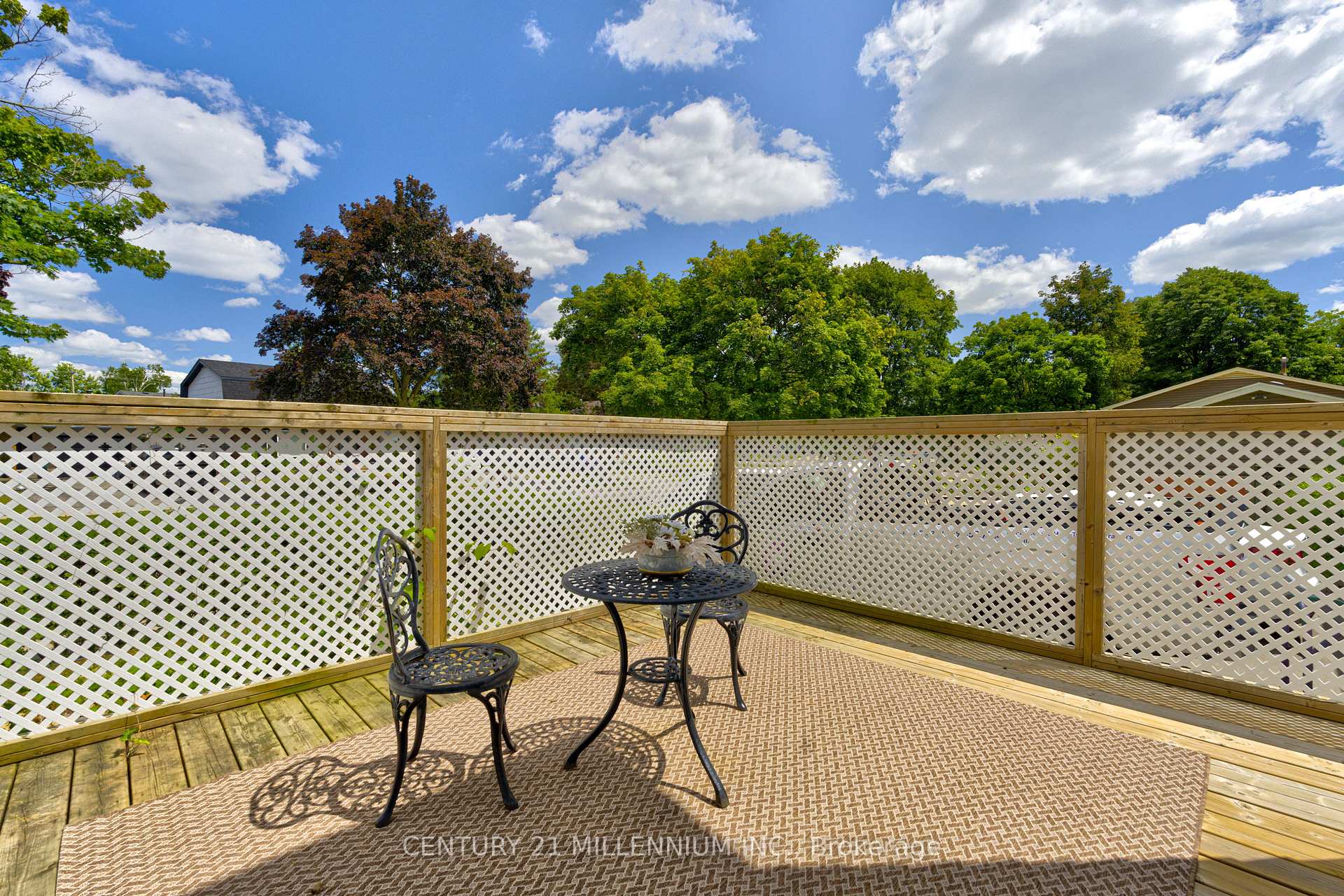 Photo 44 of 59 Lewis Crescent, Kitchener, Centreville Chicopee — HOMEH