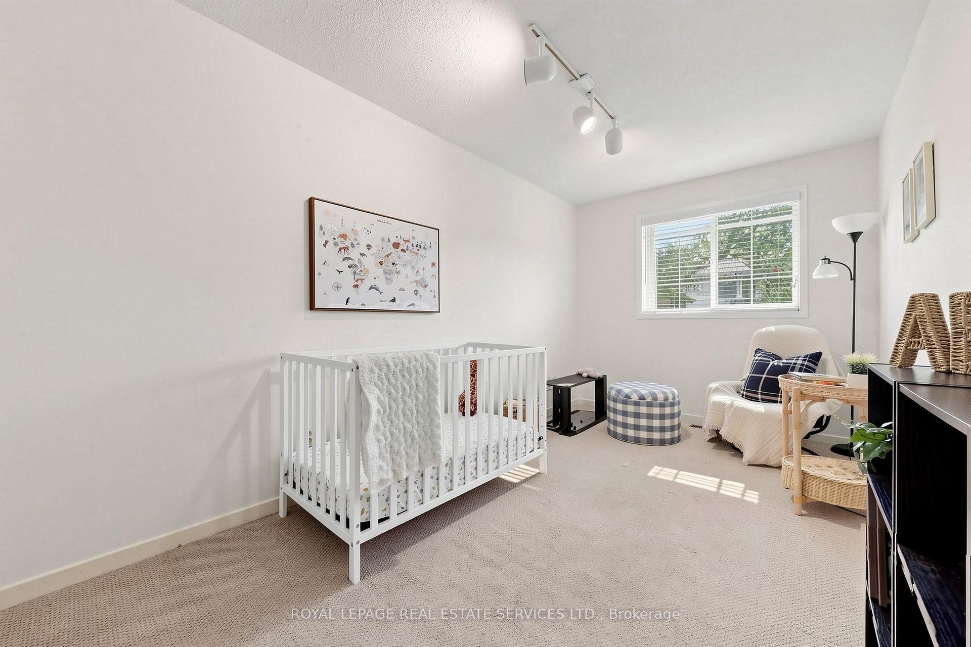 Photo 22 of 150 Tamarack Drive, Markham, Aileen-Willowbrook — HOMEH