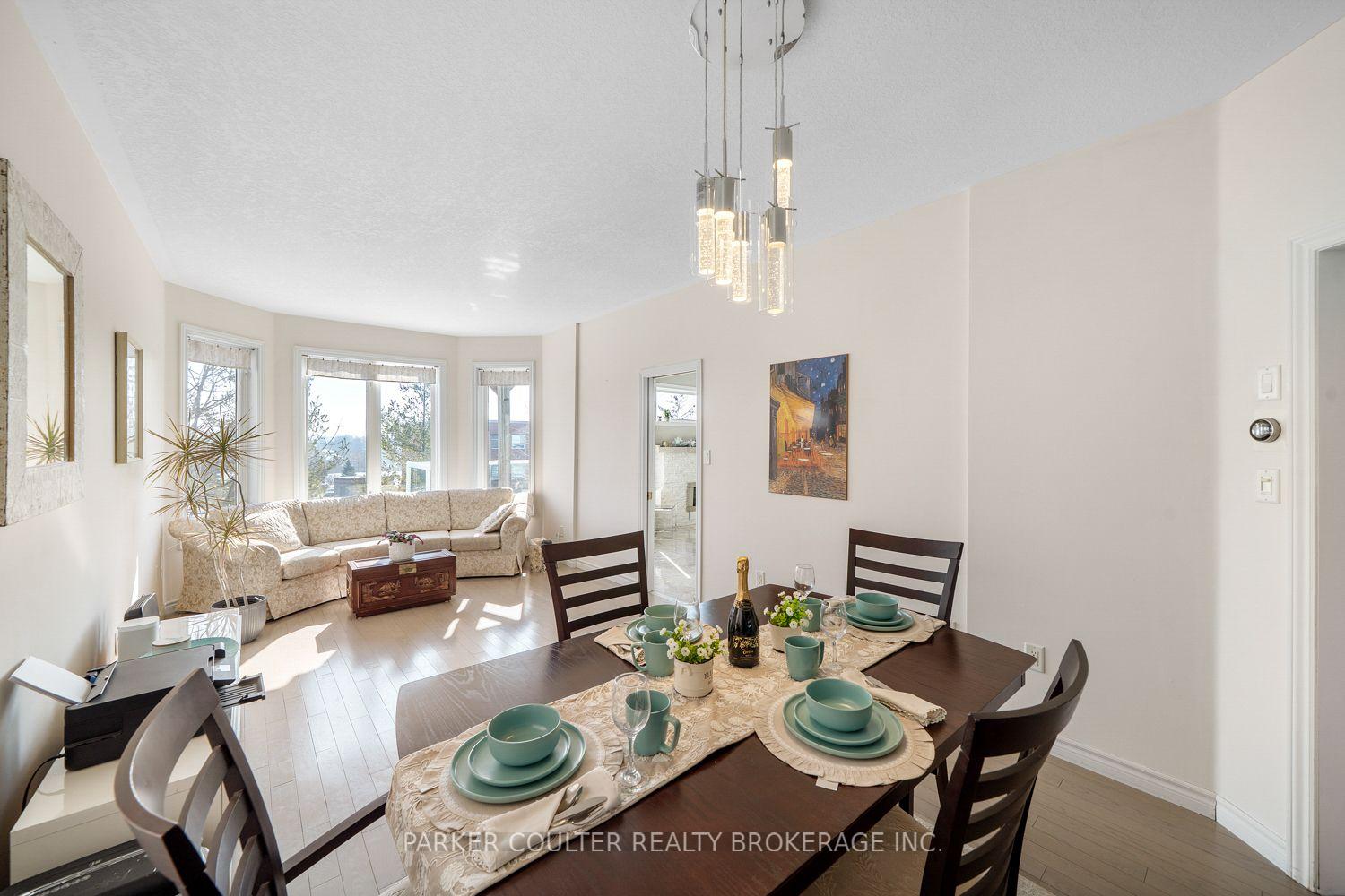 Photo 11 of 23 Sovereign's Gate, Barrie, Innis-Shore — HOMEH