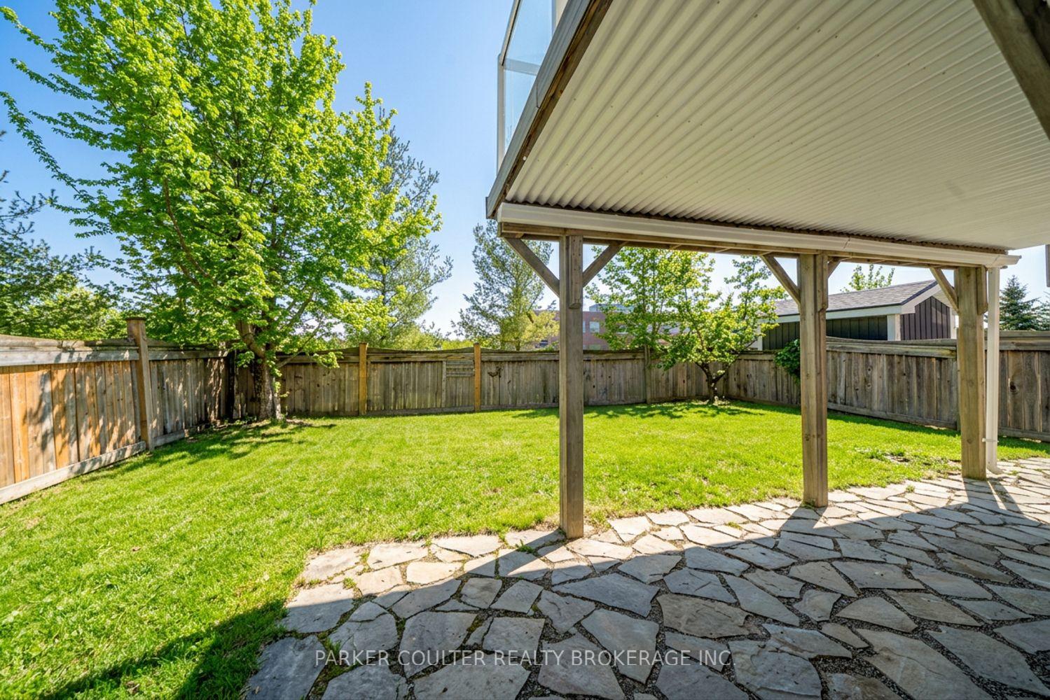 Photo 34 of 23 Sovereign's Gate, Barrie, Innis-Shore — HOMEH