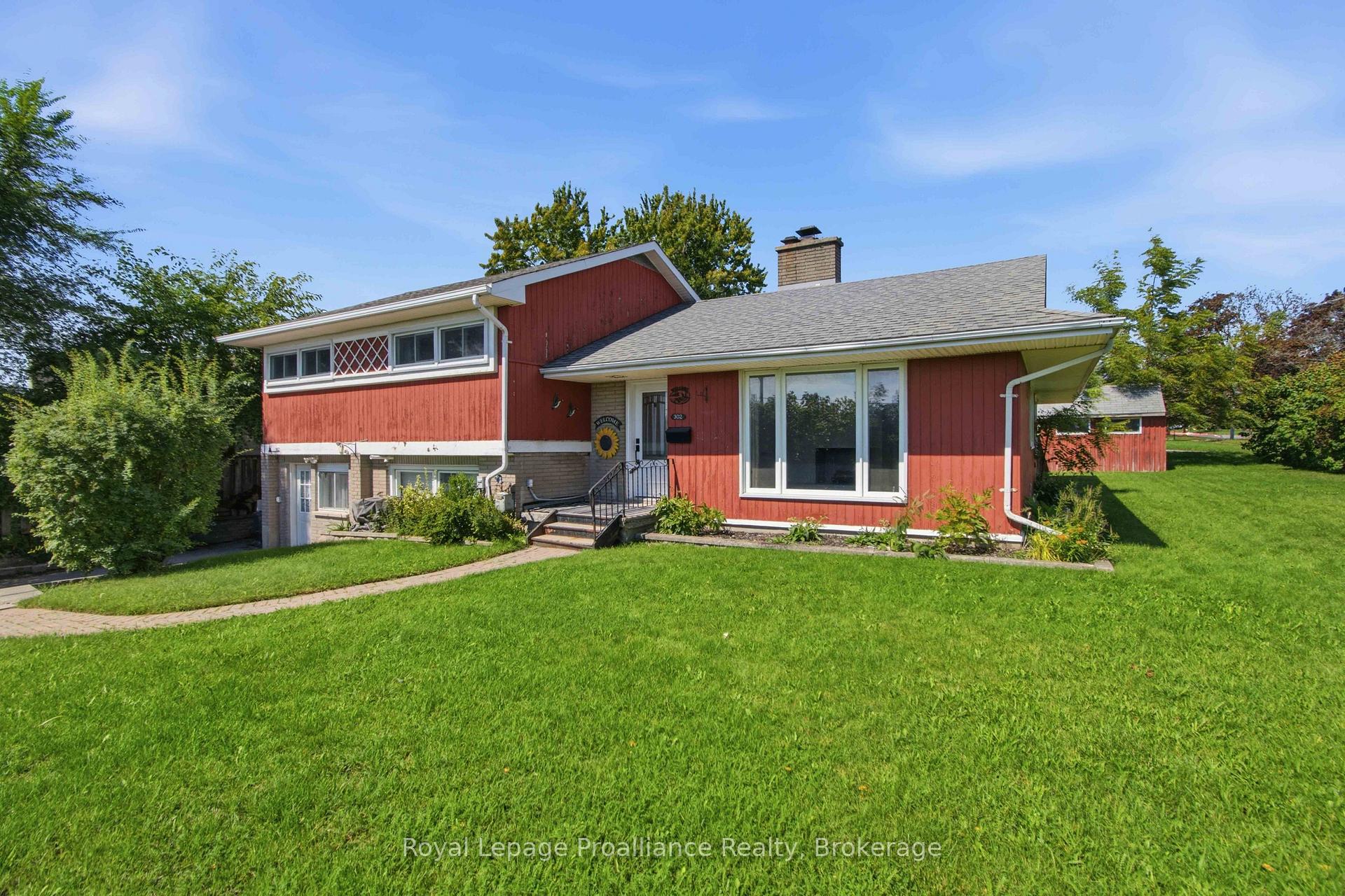 Photo 1 of 302 King Street, Quinte West, Trenton Ward — HOMEH