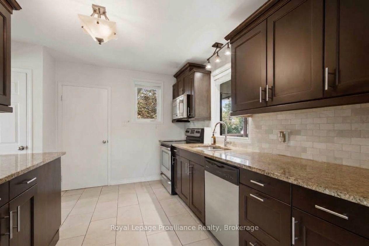Photo 14 of 302 King Street, Quinte West, Trenton Ward — HOMEH