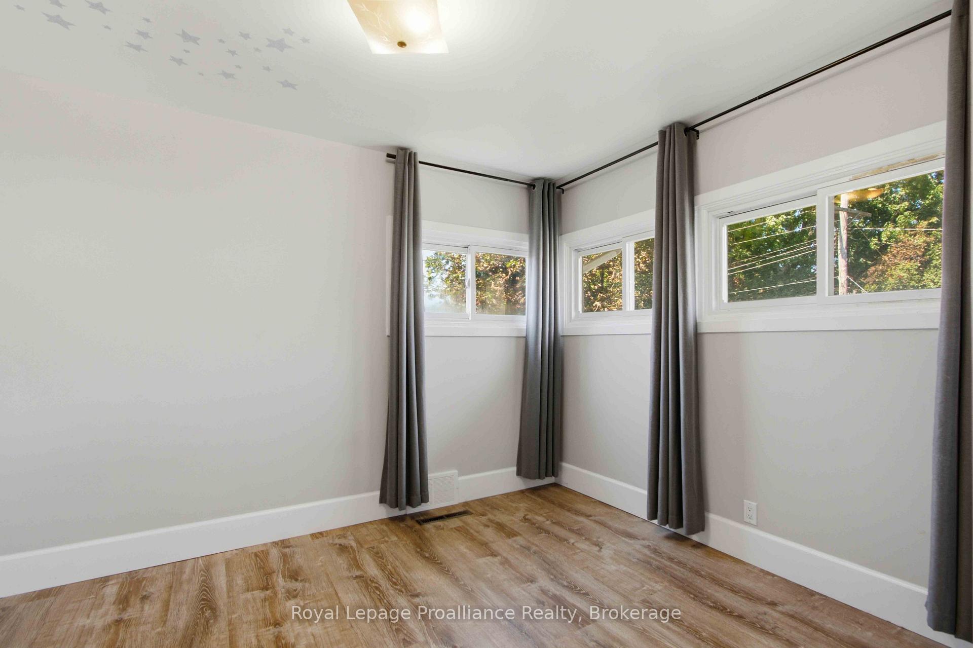 Photo 20 of 302 King Street, Quinte West, Trenton Ward — HOMEH