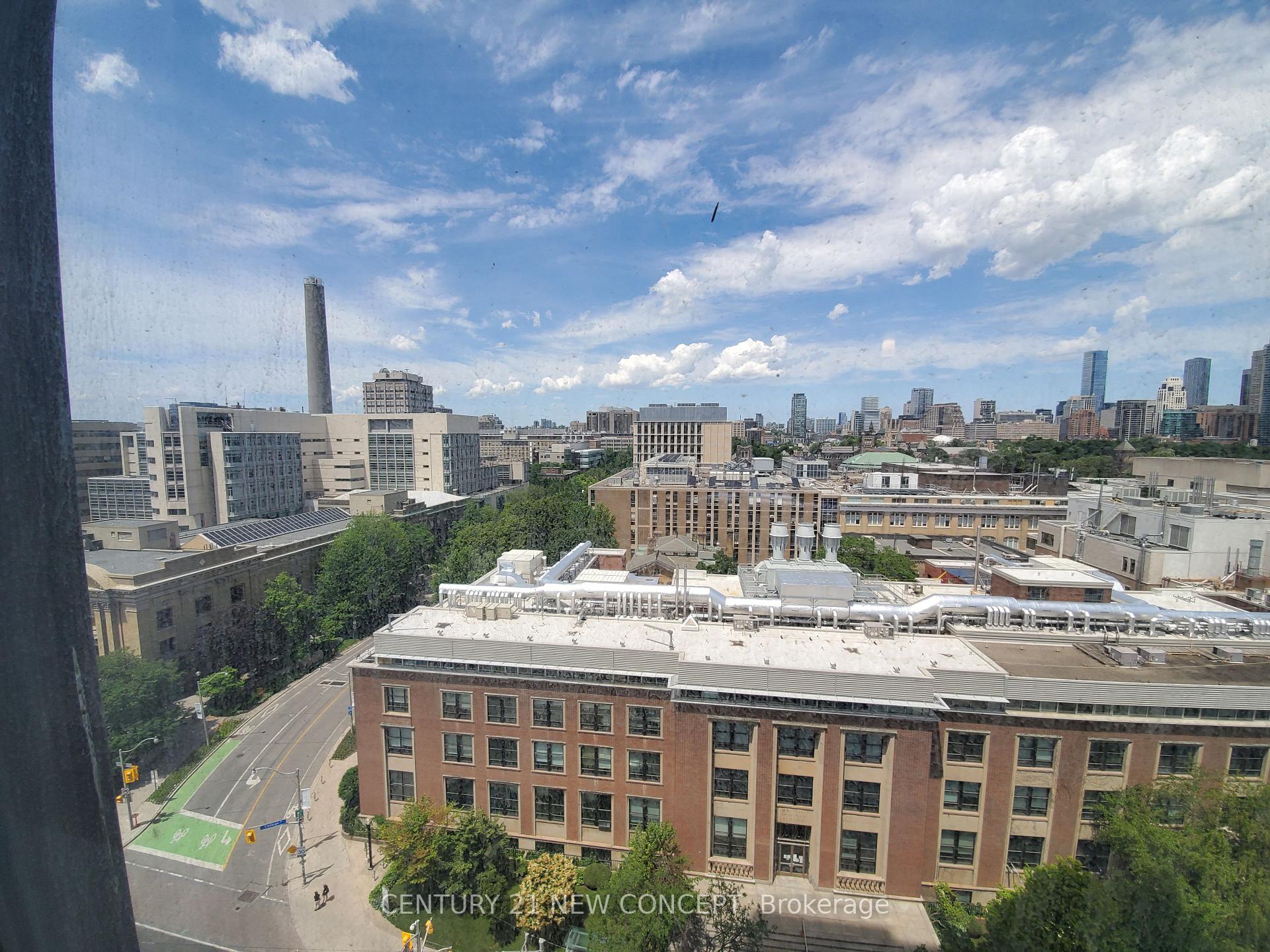 Photo 3 of Unit 1105, 203 College Street, Toronto, Kensington-Chinatown — HOMEH