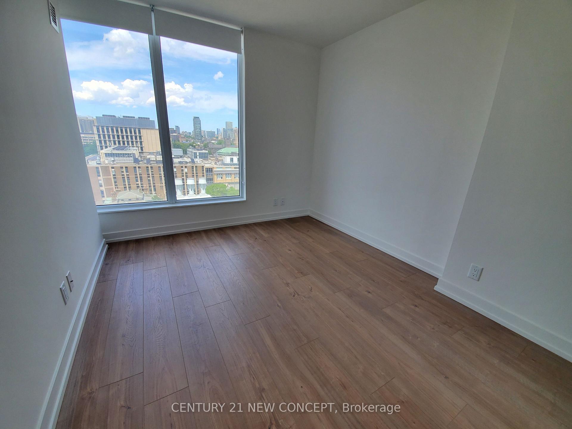 Photo 7 of Unit 1105, 203 College Street, Toronto, Kensington-Chinatown — HOMEH