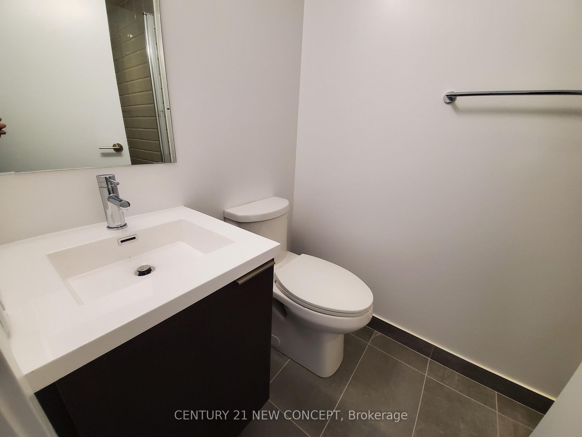Photo 11 of Unit 1105, 203 College Street, Toronto, Kensington-Chinatown — HOMEH