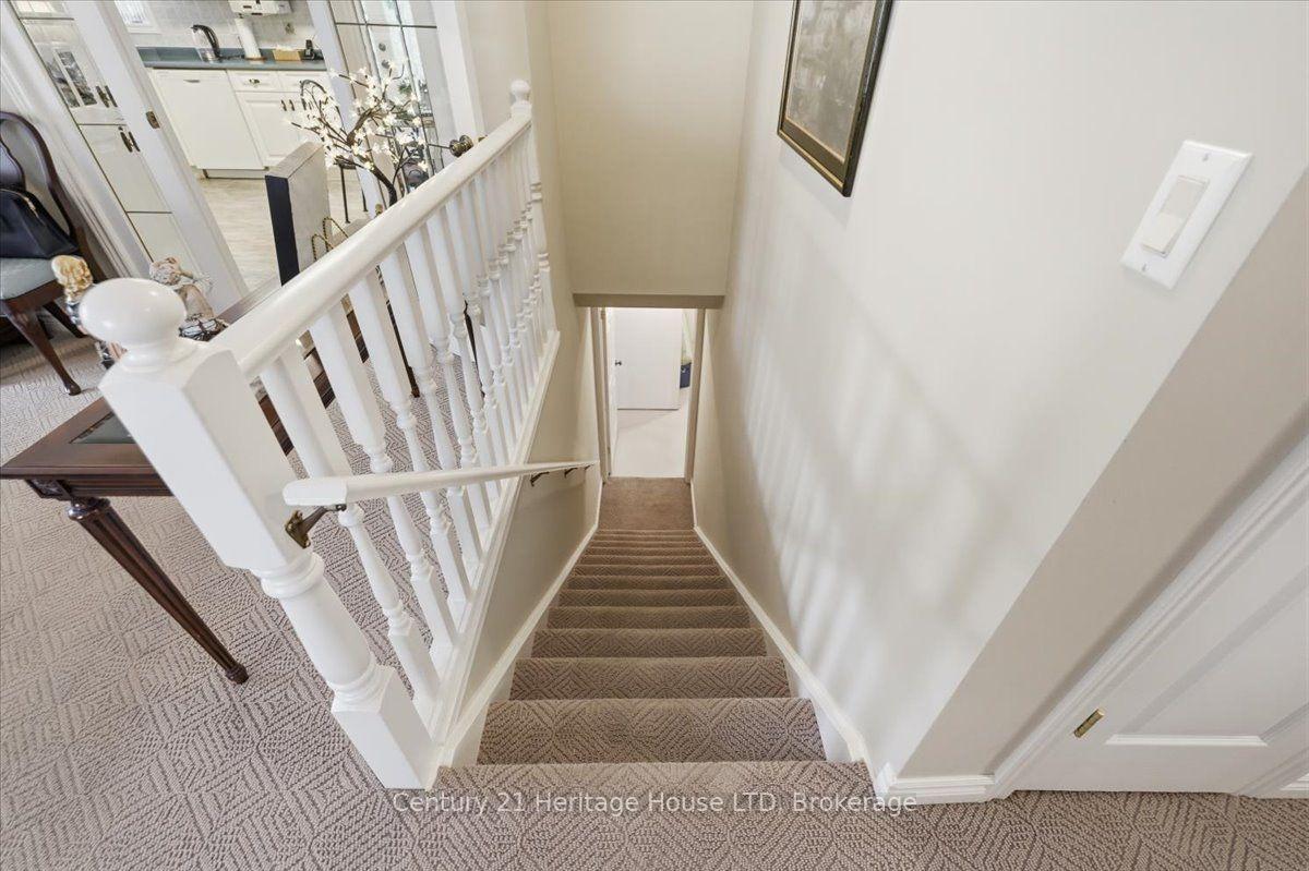 Photo 29 of 17 Oakridge Boulevard, Pelham, Fonthill — HOMEH