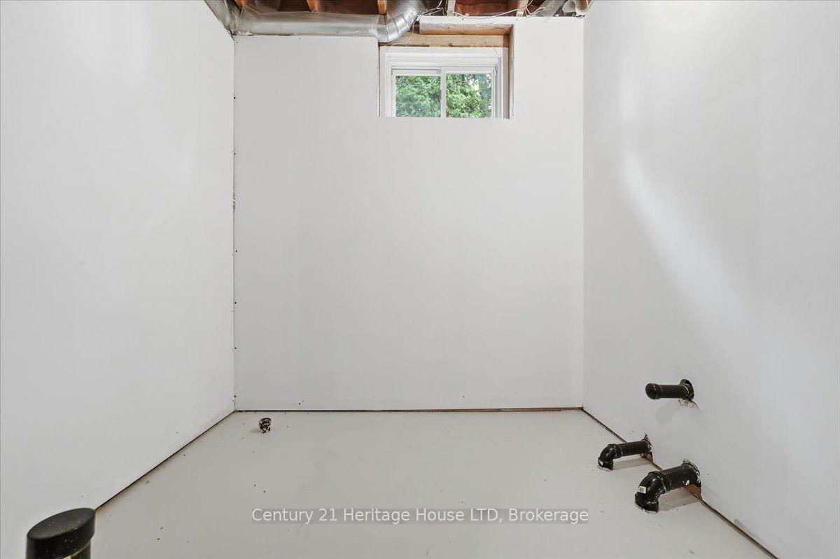 Photo 34 of 17 Oakridge Boulevard, Pelham, Fonthill — HOMEH