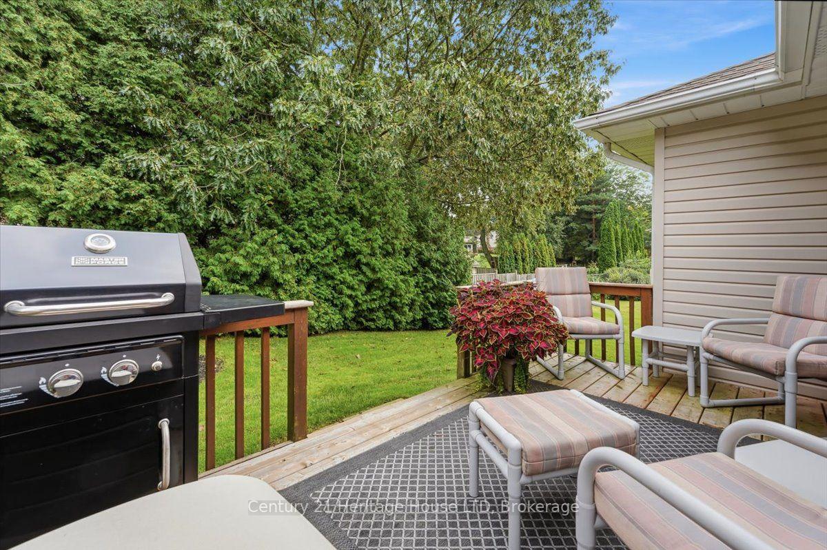 Photo 38 of 17 Oakridge Boulevard, Pelham, Fonthill — HOMEH