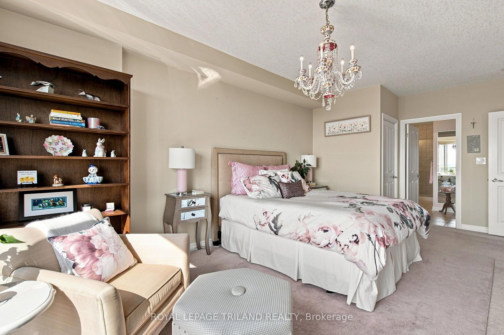 Photo 22 of Unit 1408, 1030 Coronation Drive, London, North I — HOMEH