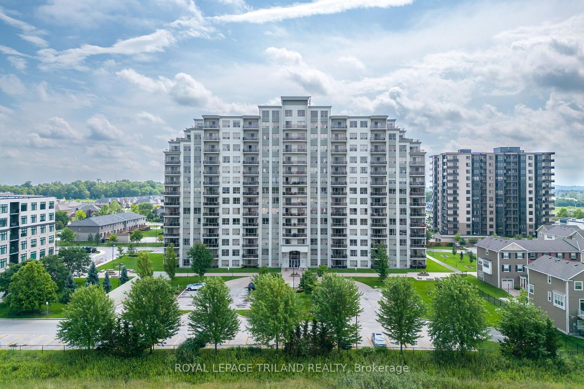 Photo 43 of Unit 1408, 1030 Coronation Drive, London, North I — HOMEH