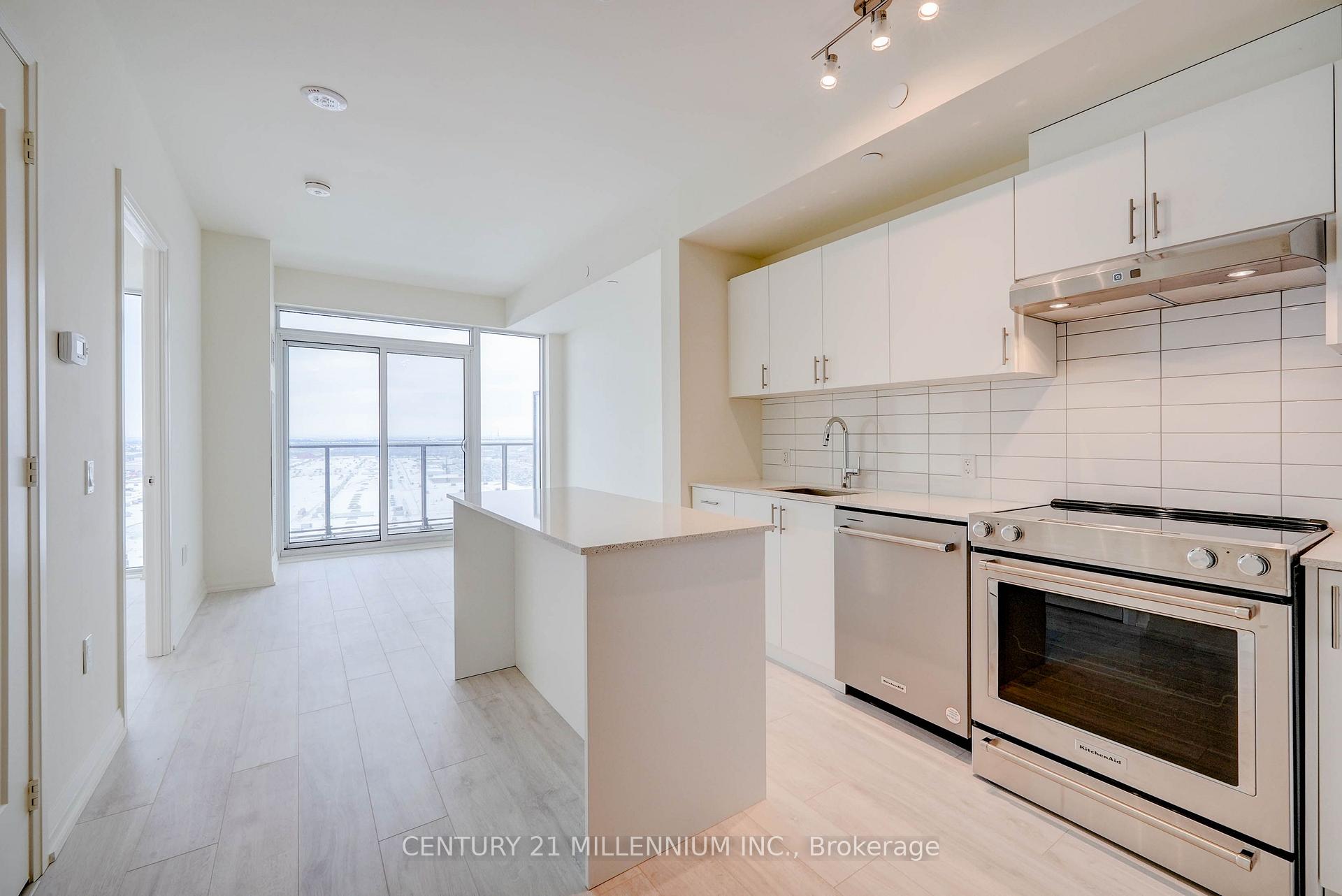 Photo 16 of Unit 1120, 9000 Jane Street, Vaughan, Concord — HOMEH