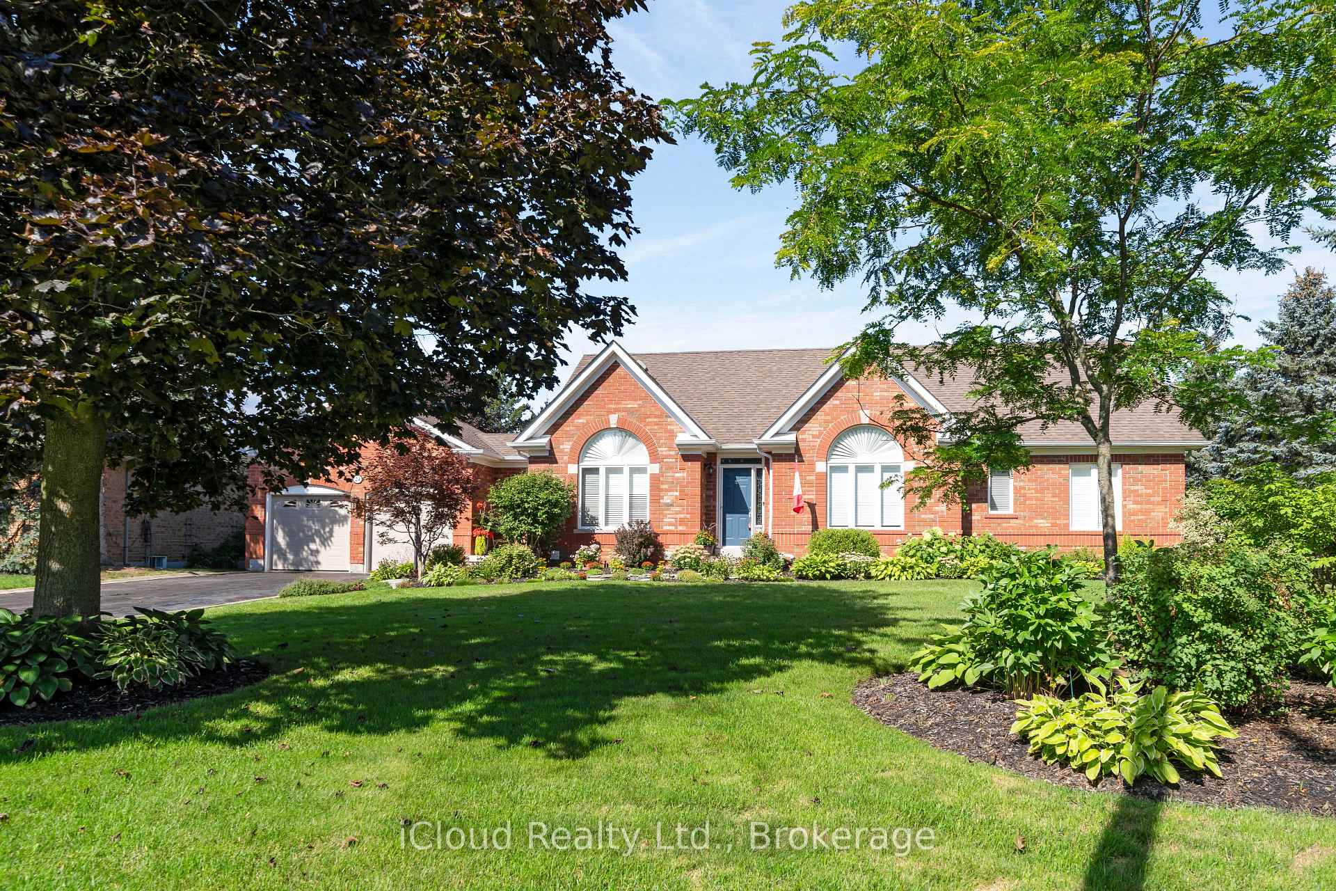Photo 4 of 24 Mccullogh Drive, Erin — HOMEH