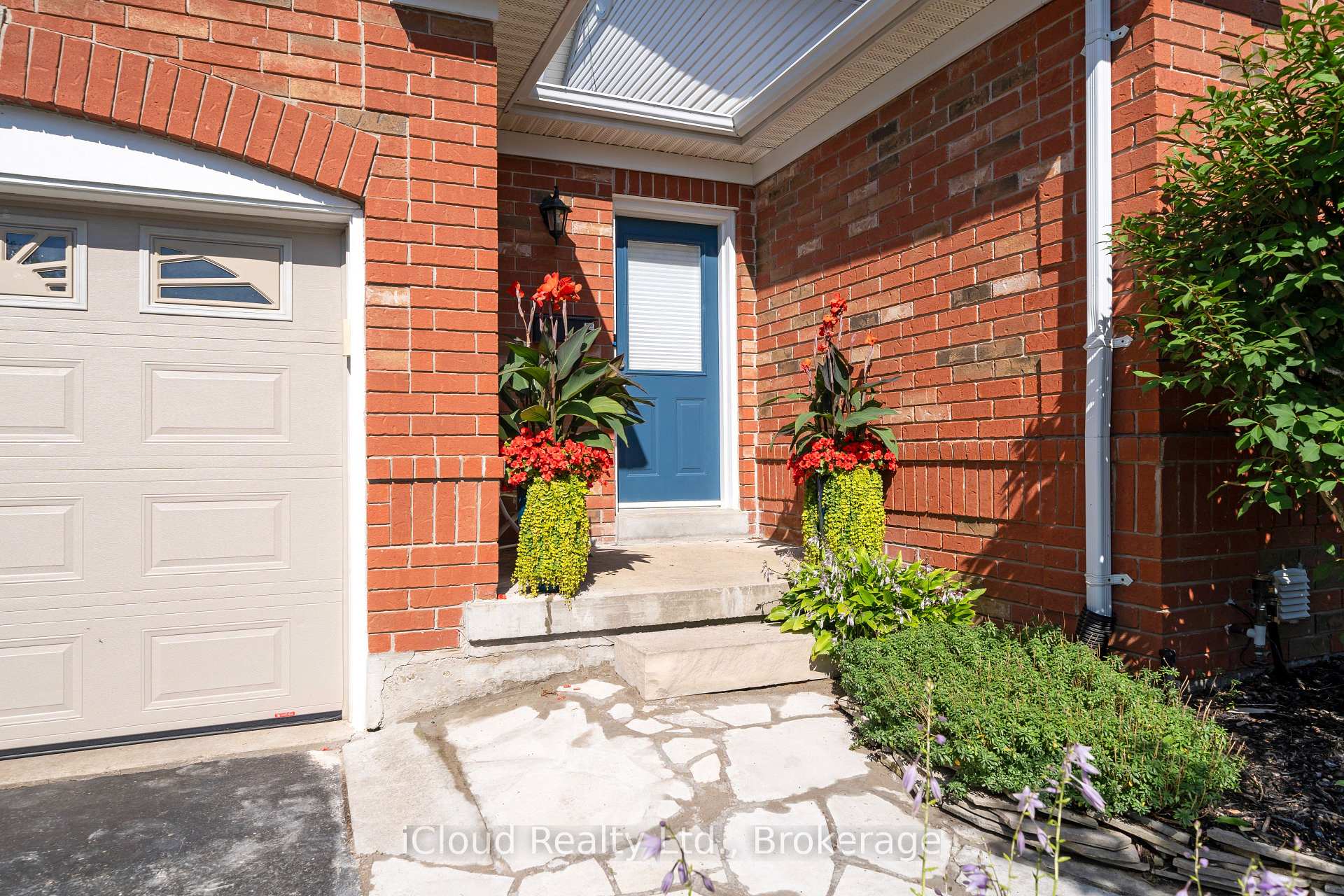 Photo 6 of 24 Mccullogh Drive, Erin — HOMEH