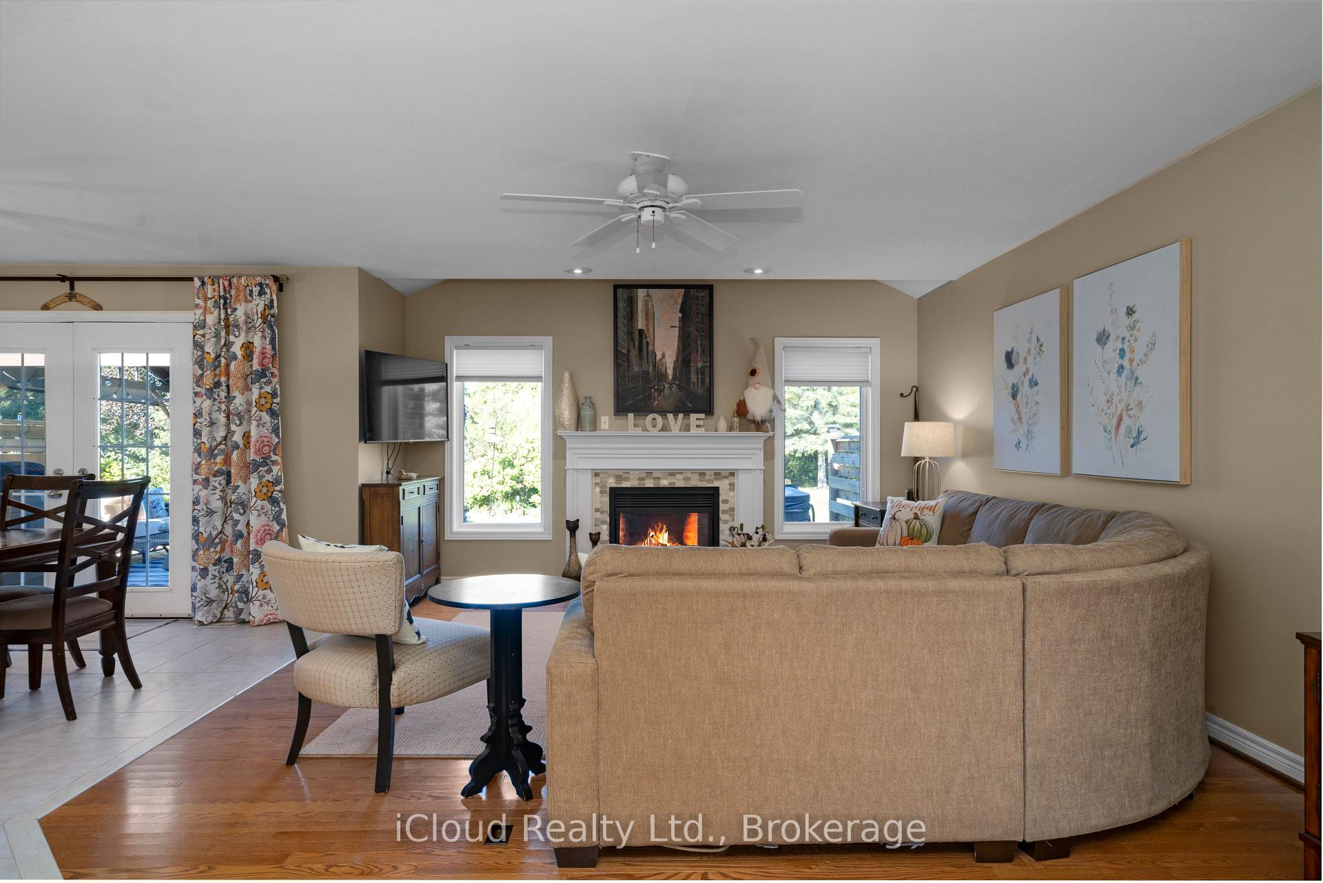 Photo 16 of 24 Mccullogh Drive, Erin — HOMEH