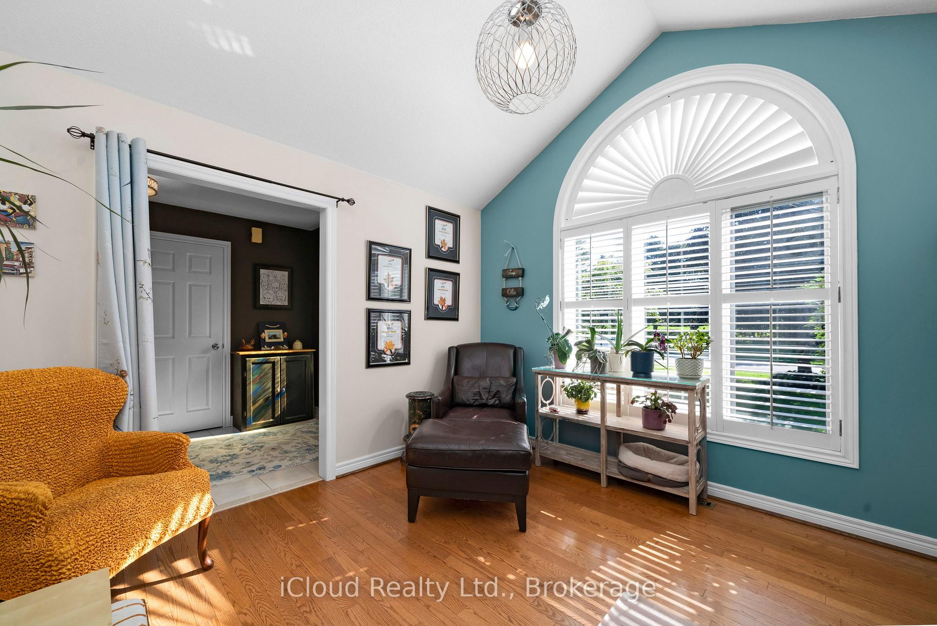 Photo 46 of 24 Mccullogh Drive, Erin — HOMEH