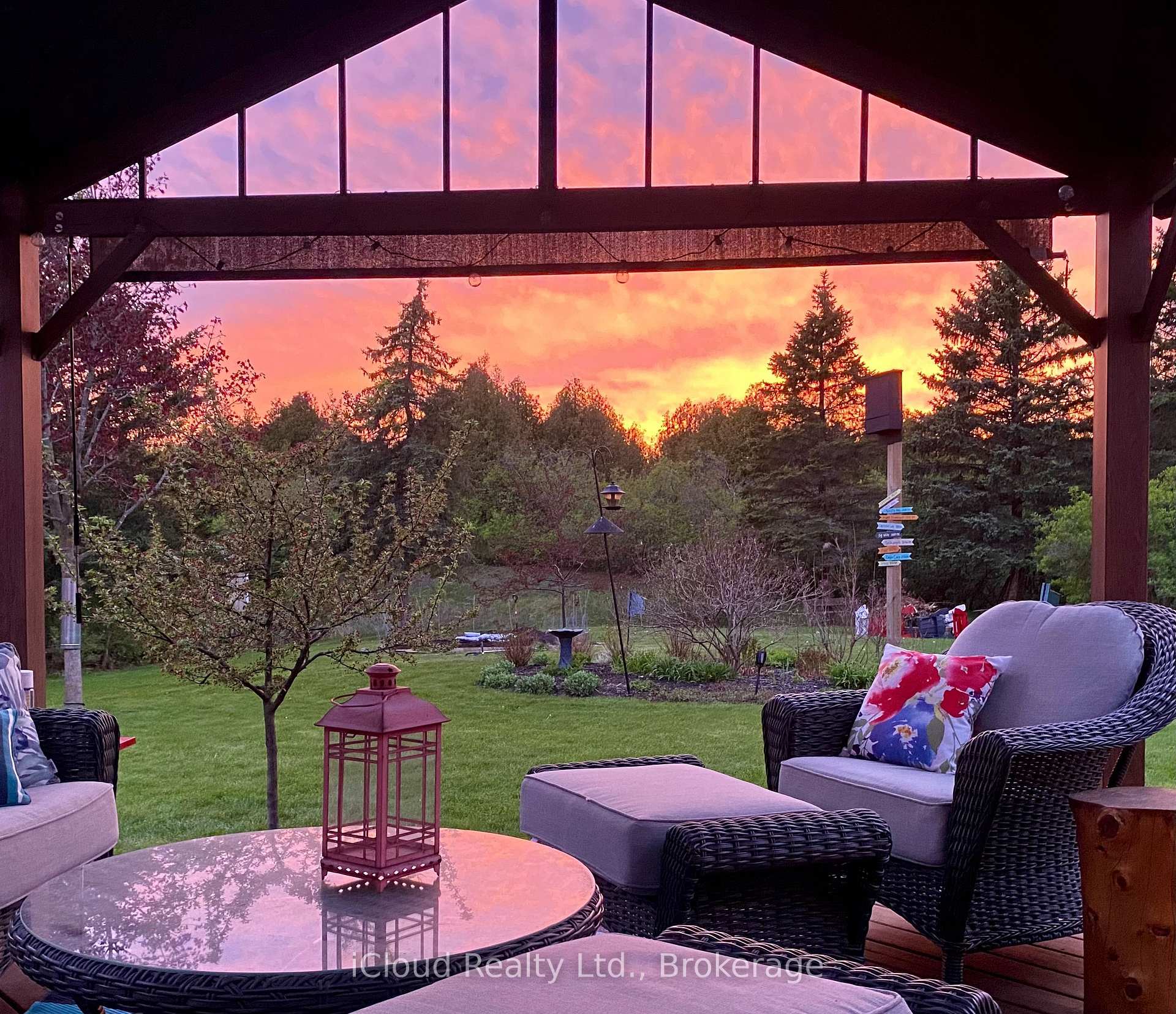 Photo 80 of 24 Mccullogh Drive, Erin — HOMEH