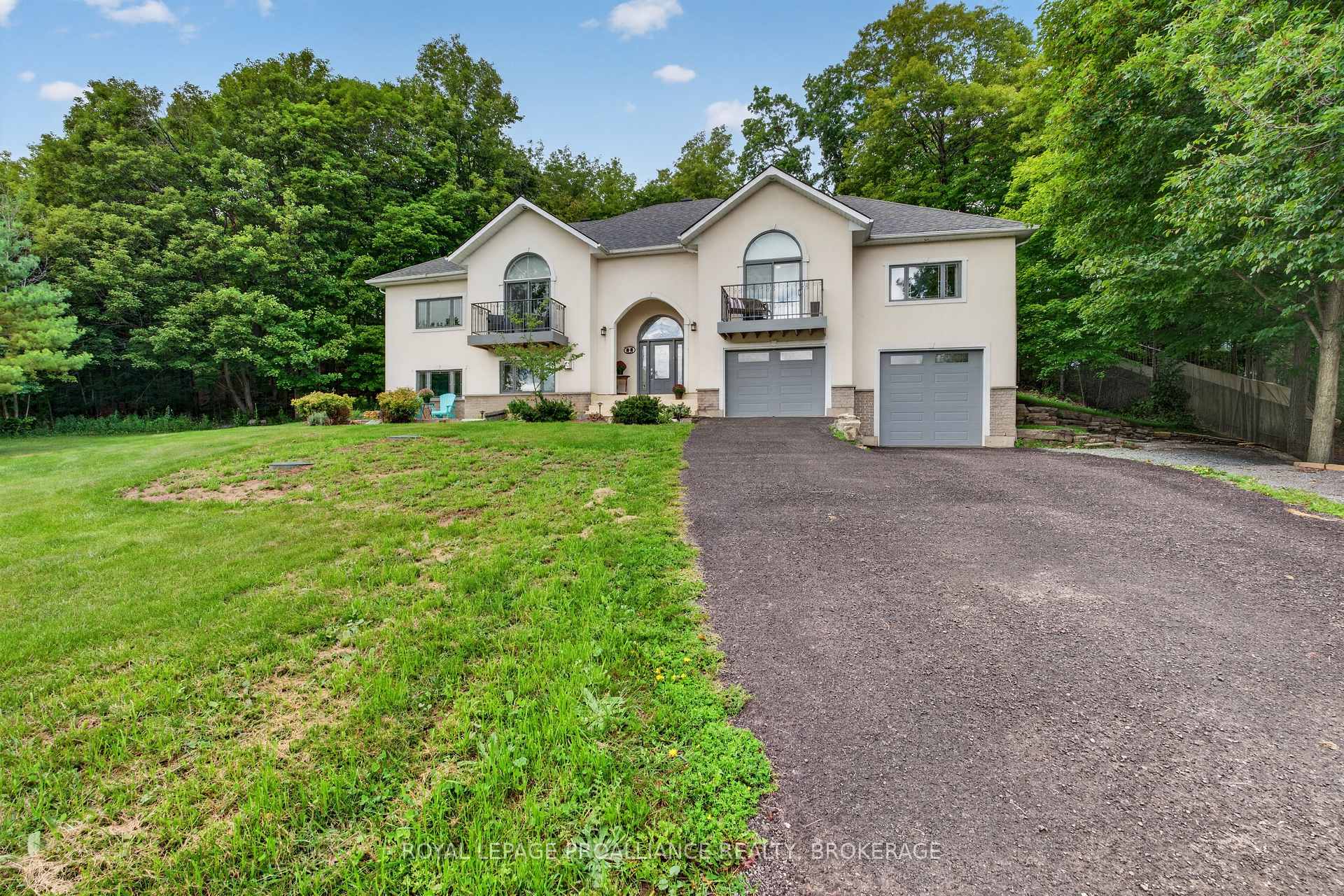 Photo 3 of 27 Collins Drive, Frontenac, Frontenac South — HOMEH