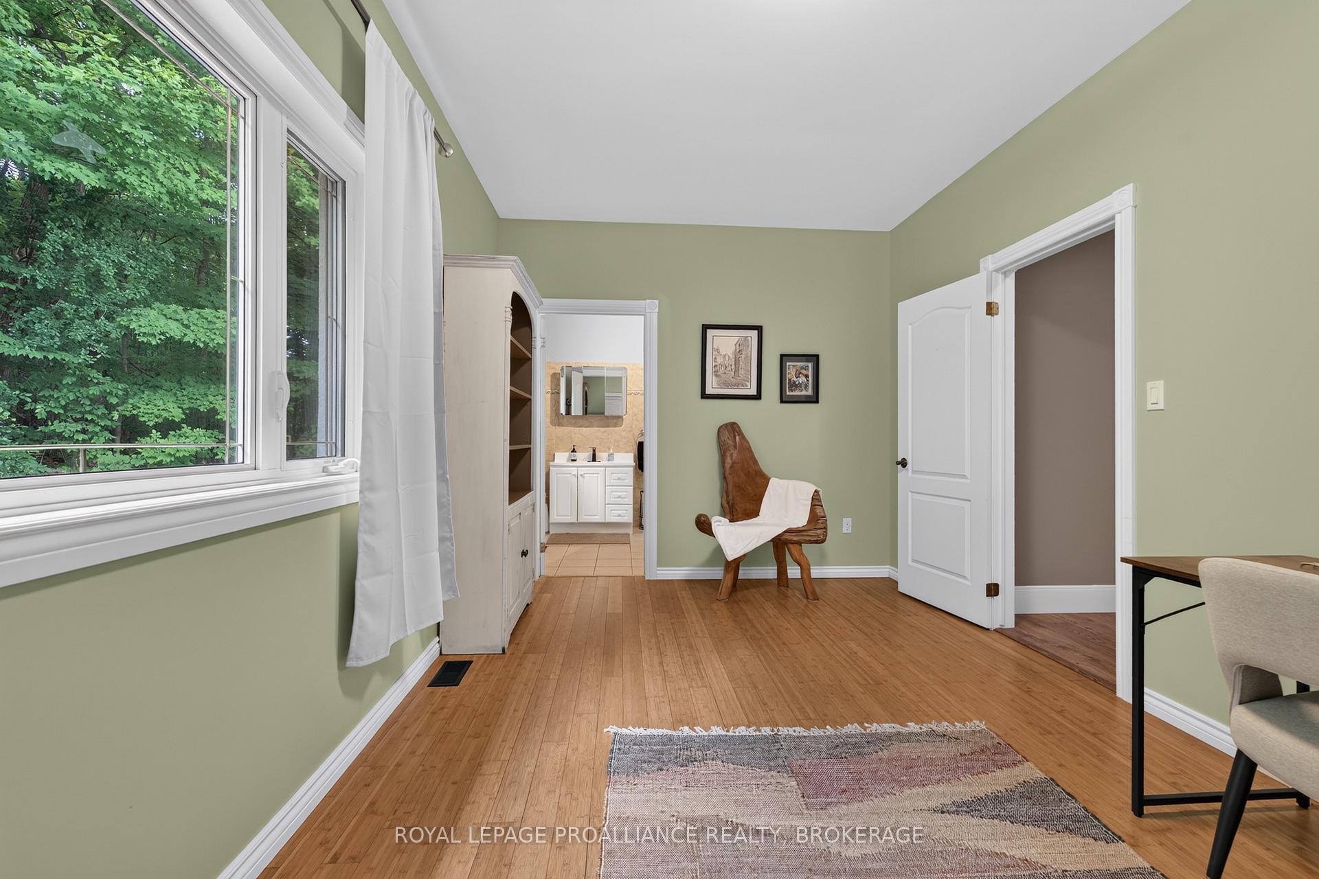 Photo 24 of 27 Collins Drive, Frontenac, Frontenac South — HOMEH