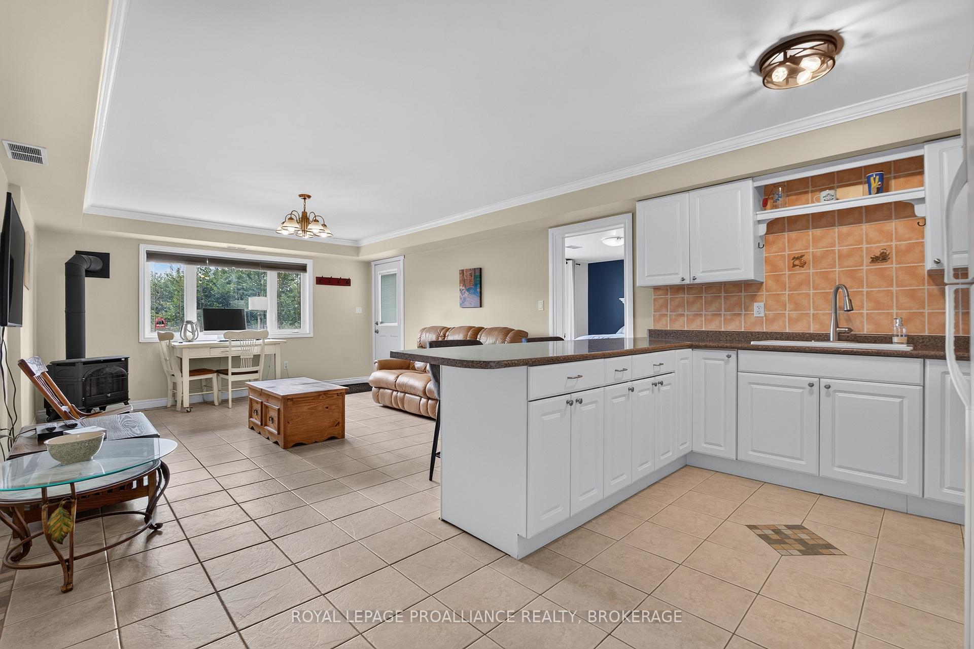 Photo 30 of 27 Collins Drive, Frontenac, Frontenac South — HOMEH