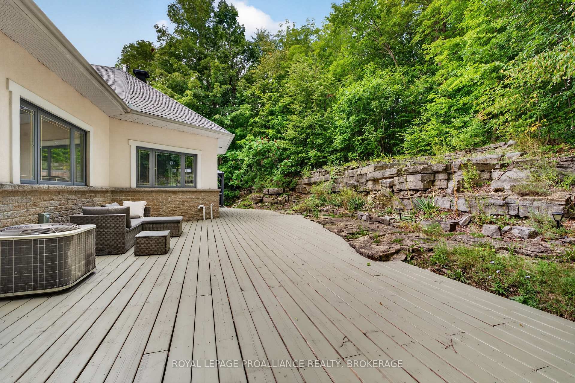 Photo 32 of 27 Collins Drive, Frontenac, Frontenac South — HOMEH