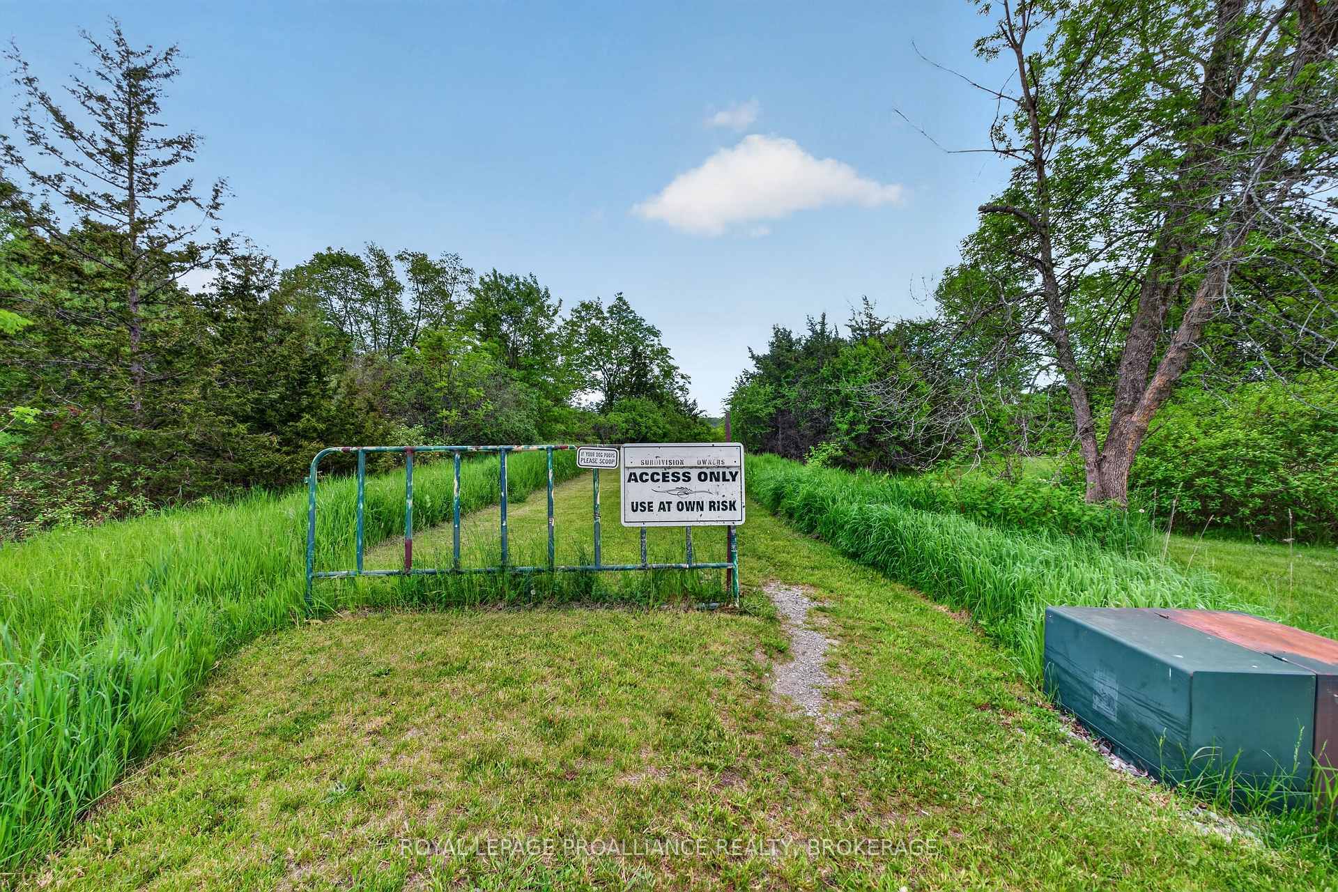 Photo 43 of 27 Collins Drive, Frontenac, Frontenac South — HOMEH