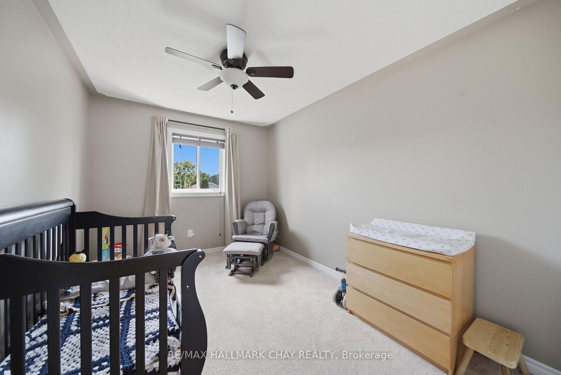 Photo 26 of 46 Michelle Drive, Orillia — HOMEH