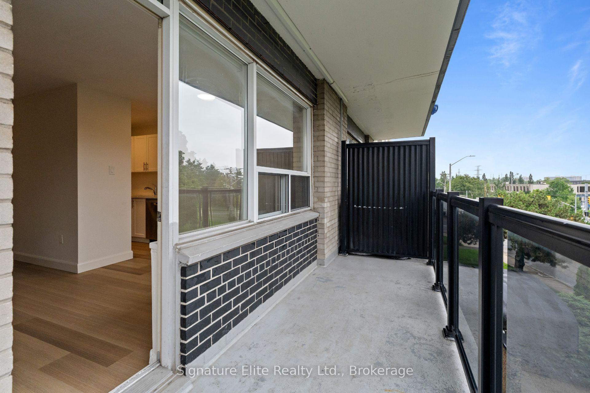 Photo 16 of Unit 301, 3 Swift Drive, North York, Victoria Village — HOMEH