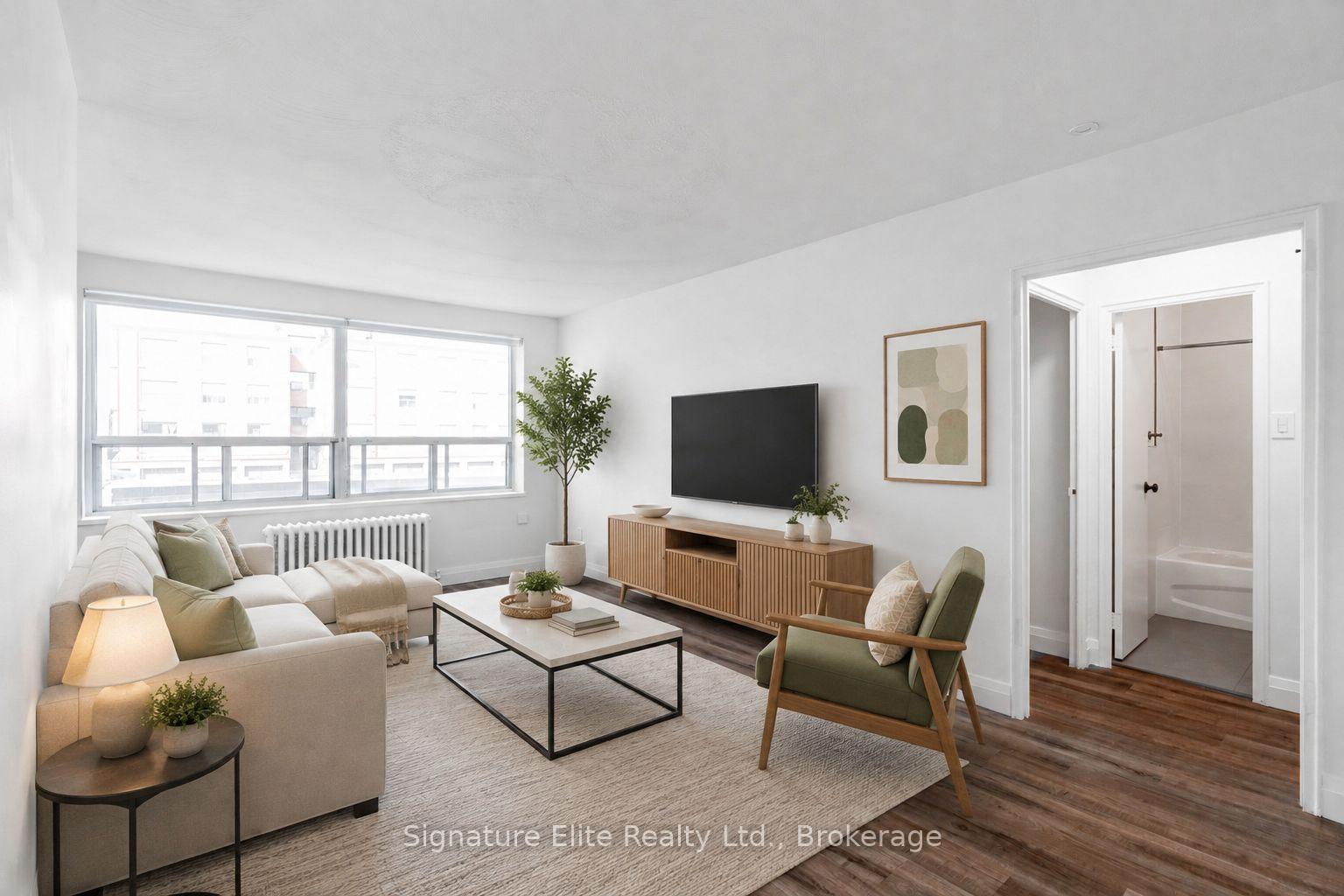 Photo 1 of Unit 206, 3 Swift Drive, North York, Victoria Village — HOMEH