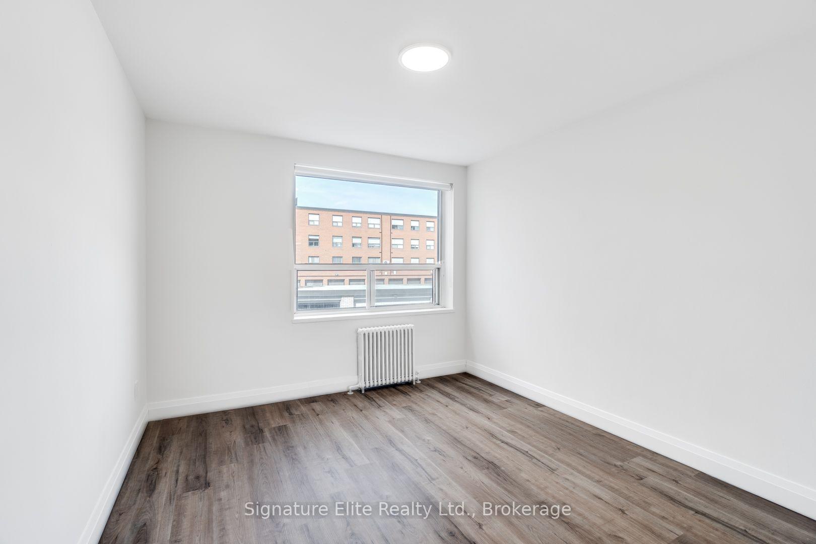 Photo 6 of Unit 206, 3 Swift Drive, North York, Victoria Village — HOMEH