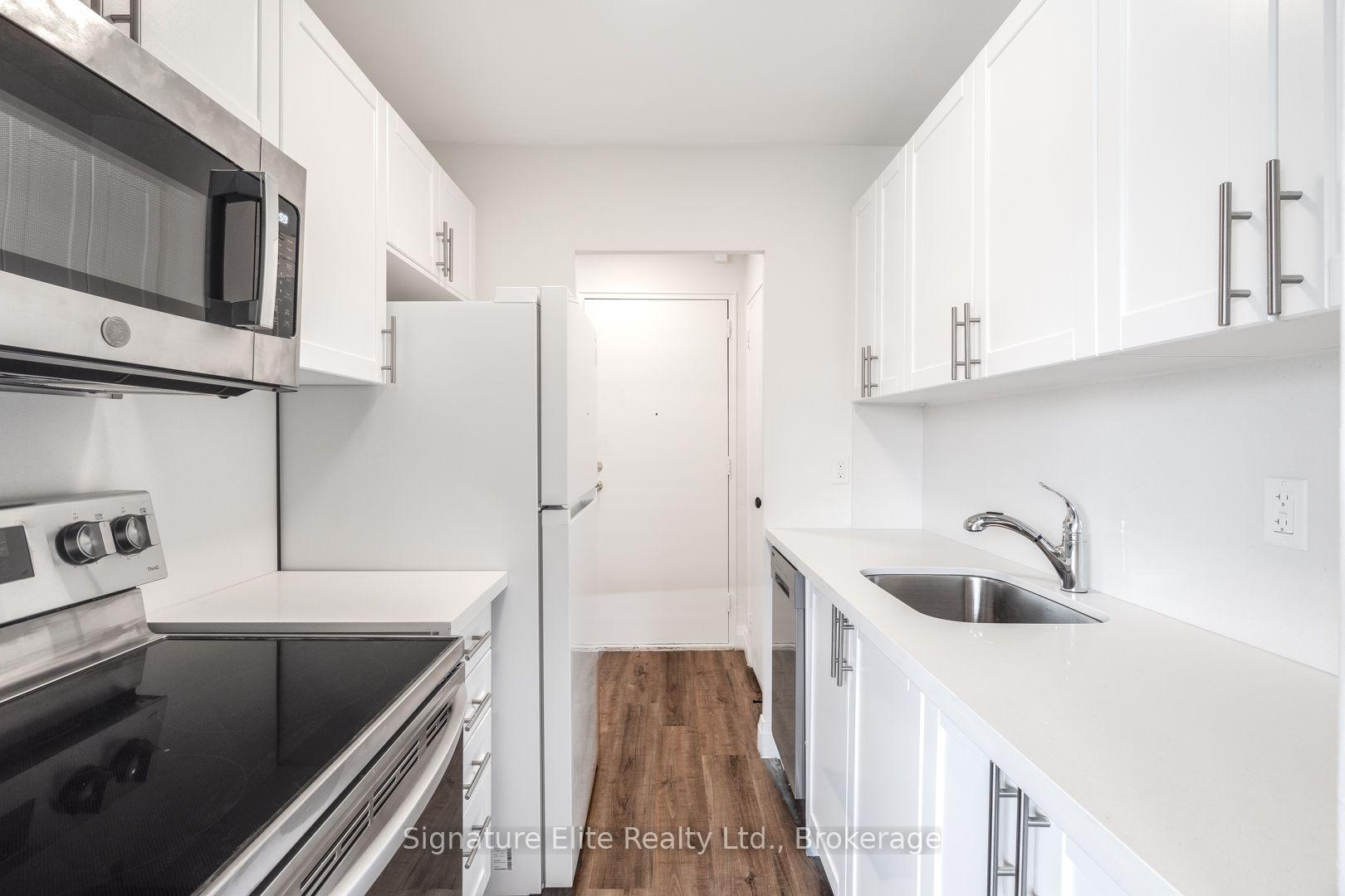 Photo 9 of Unit 206, 3 Swift Drive, North York, Victoria Village — HOMEH