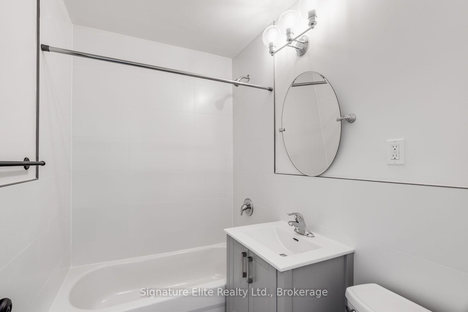 Photo 12 of Unit 206, 3 Swift Drive, North York, Victoria Village — HOMEH