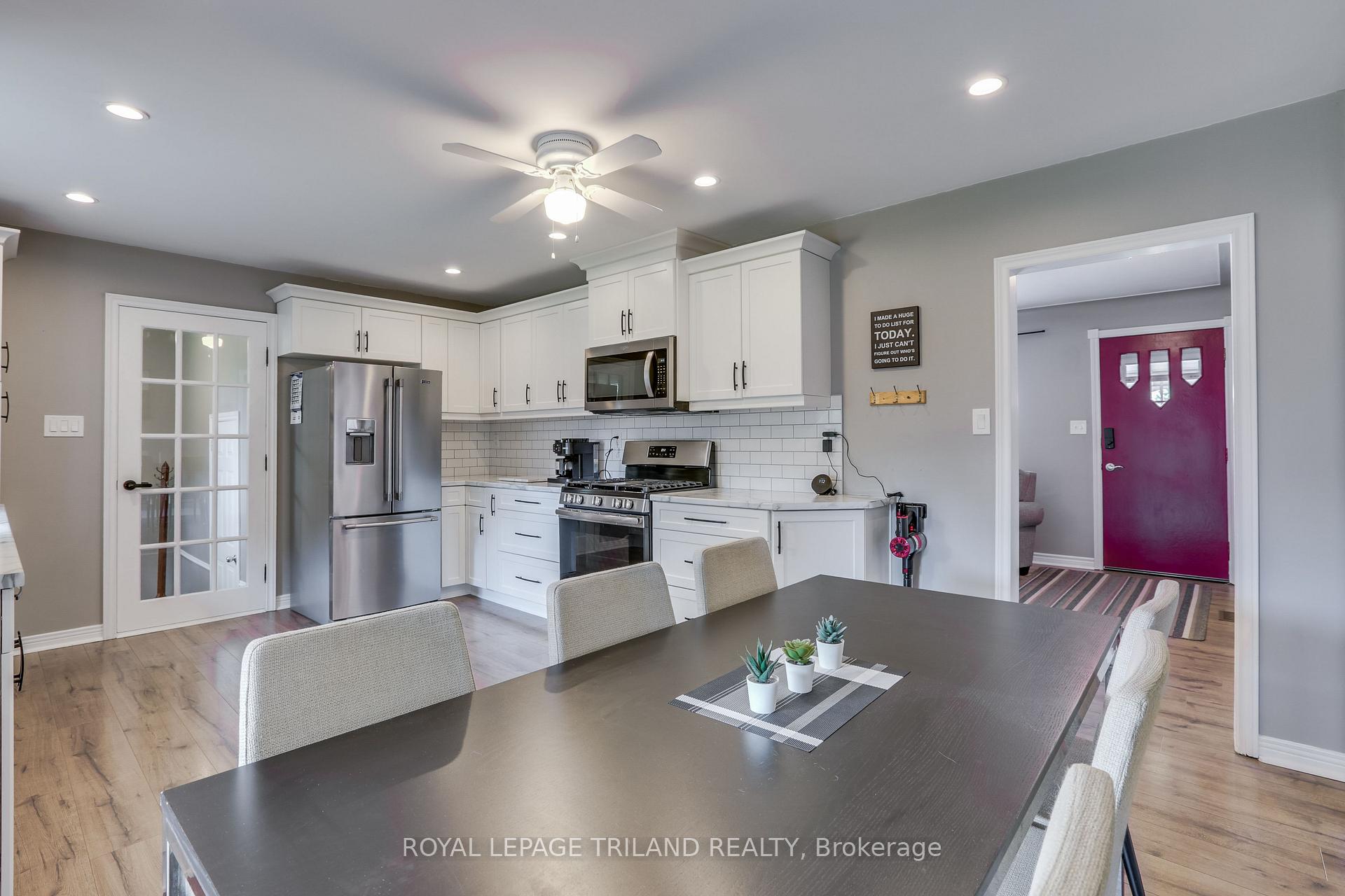 Photo 10 of 224 McKellar Street, Strathroy-Caradoc, SW — HOMEH