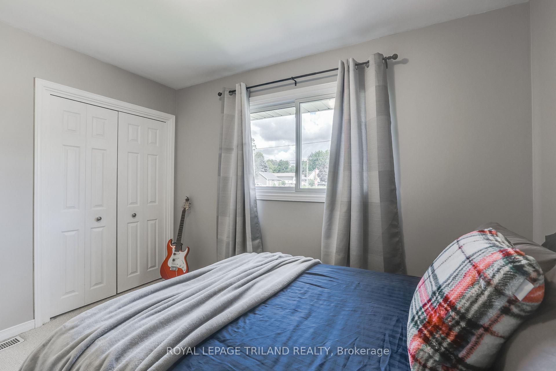 Photo 16 of 224 McKellar Street, Strathroy-Caradoc, SW — HOMEH