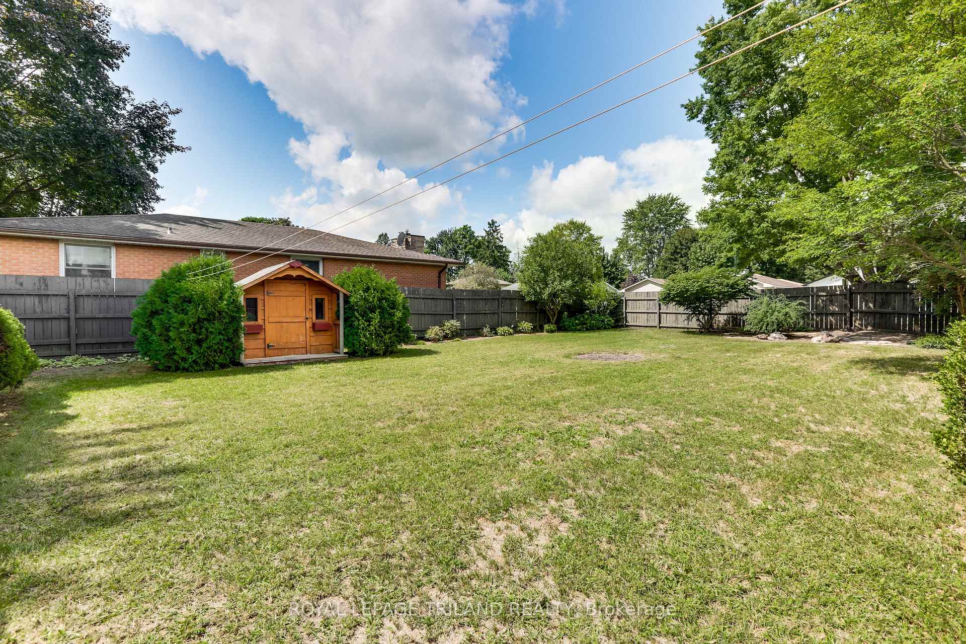 Photo 36 of 224 McKellar Street, Strathroy-Caradoc, SW — HOMEH