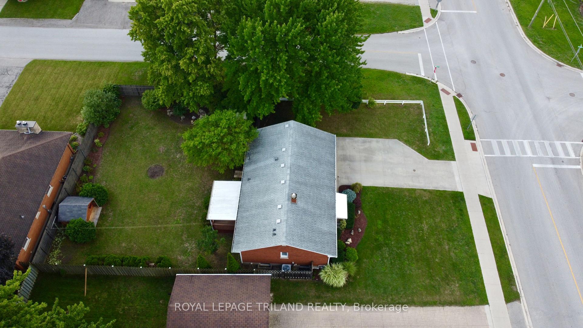 Photo 41 of 224 McKellar Street, Strathroy-Caradoc, SW — HOMEH