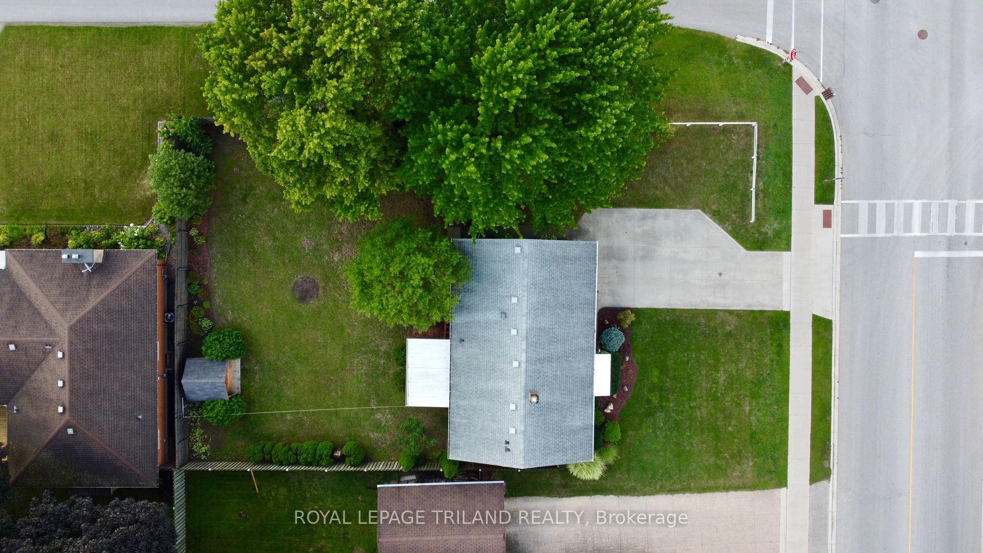 Photo 44 of 224 McKellar Street, Strathroy-Caradoc, SW — HOMEH