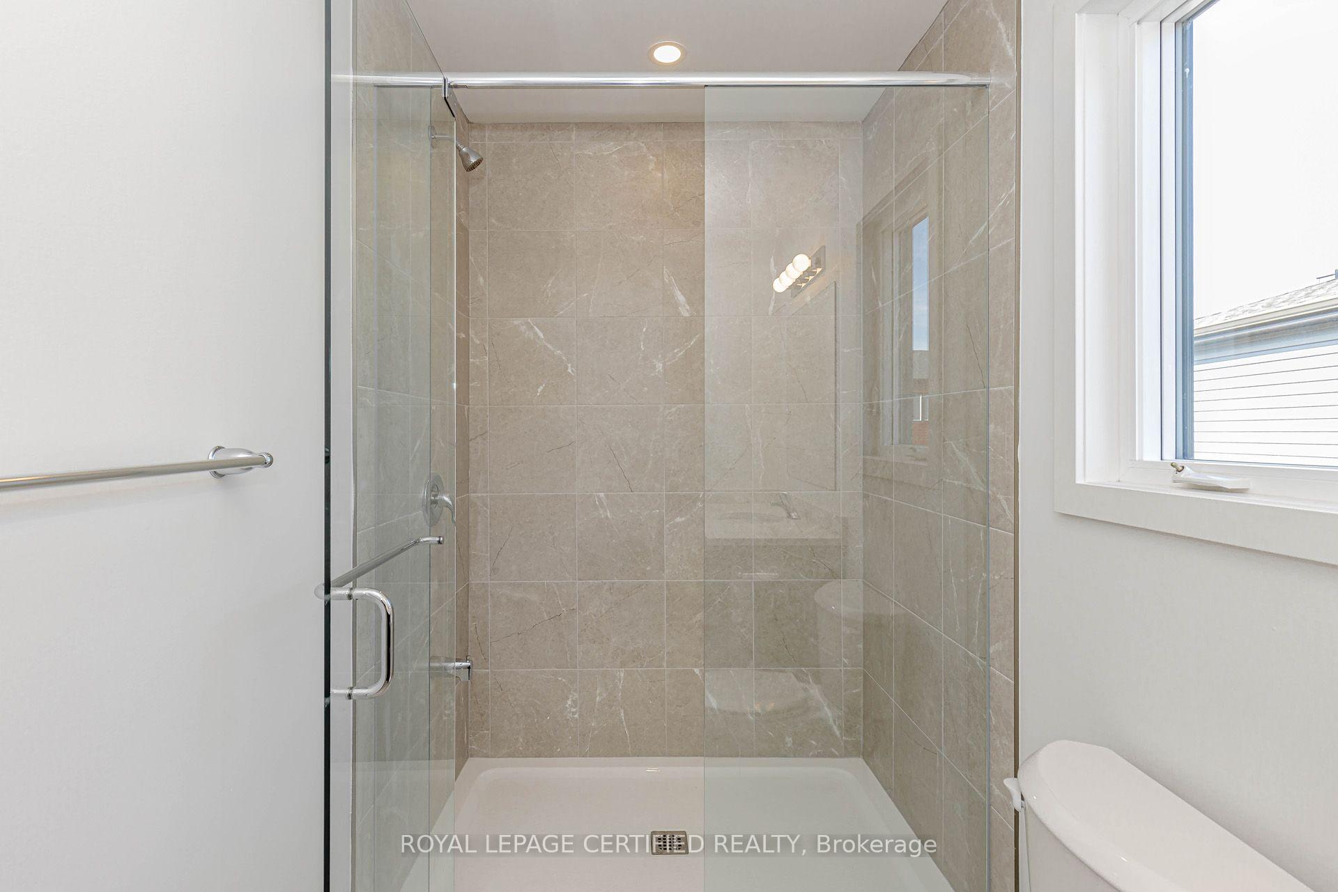 Photo 28 of 26 Oak Forest Common Crescent, Cambridge, Preston Heights — HOMEH