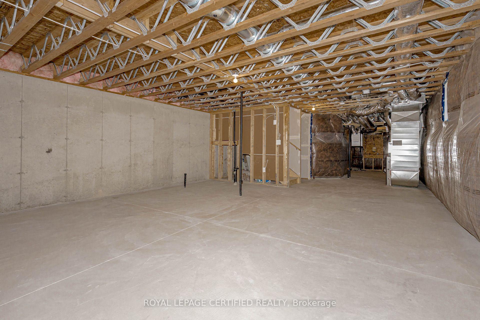 Photo 45 of 26 Oak Forest Common Crescent, Cambridge, Preston Heights — HOMEH