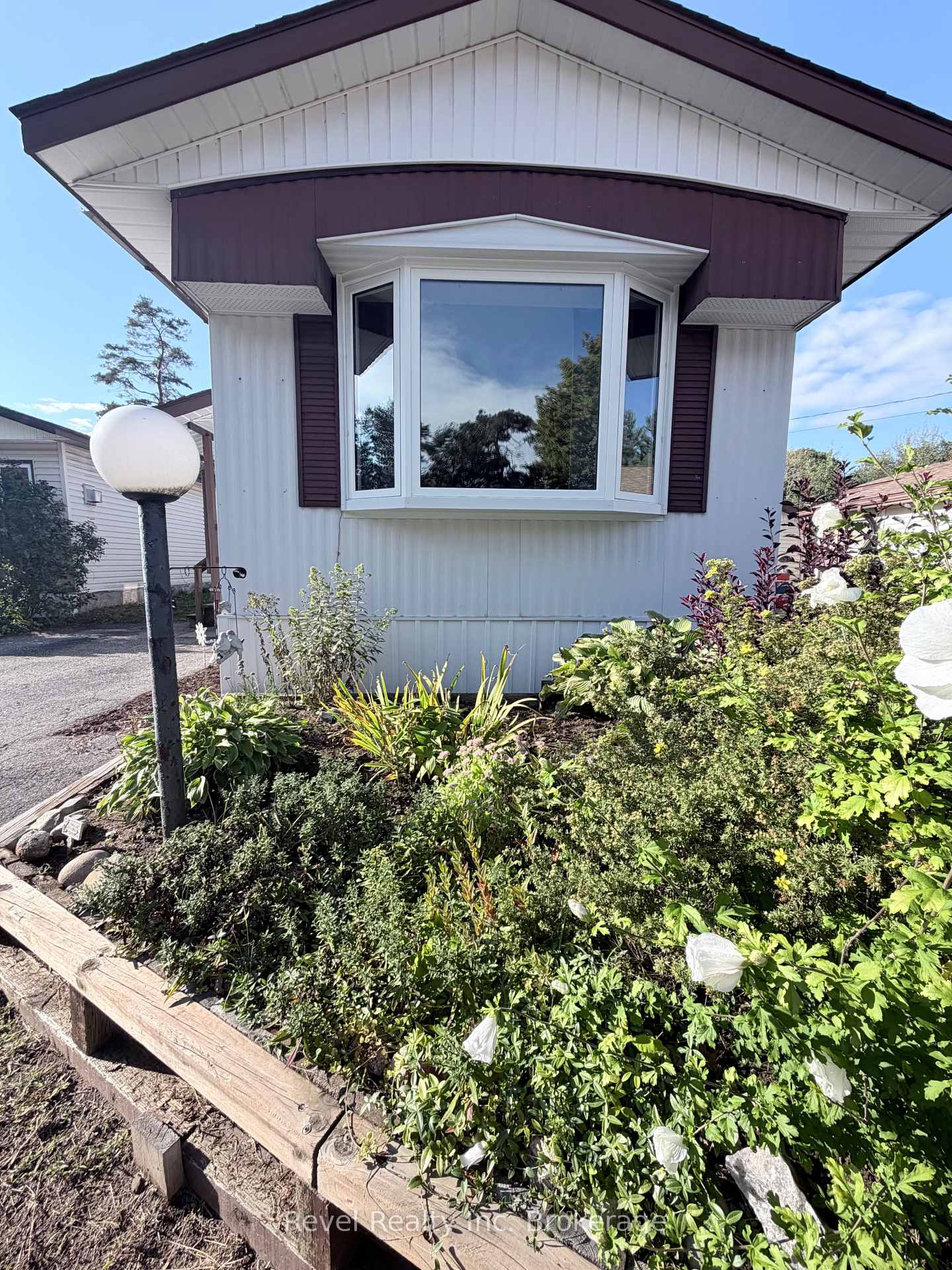 Photo 30 of Unit 7, 208 Little Down Lane, North Bay, Airport — HOMEH