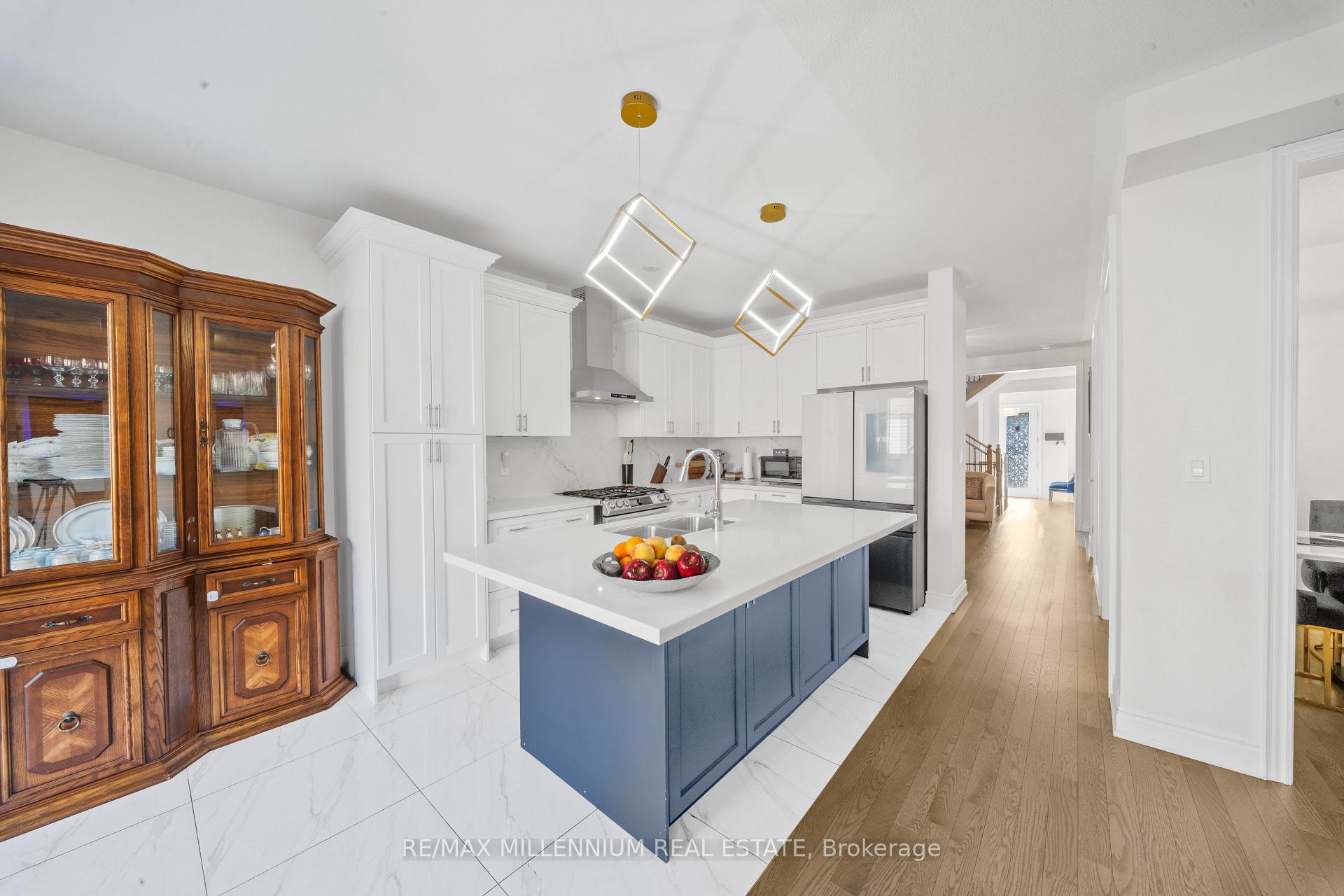 Photo 10 of 20 Calabria Drive, Caledon, Rural Caledon — HOMEH
