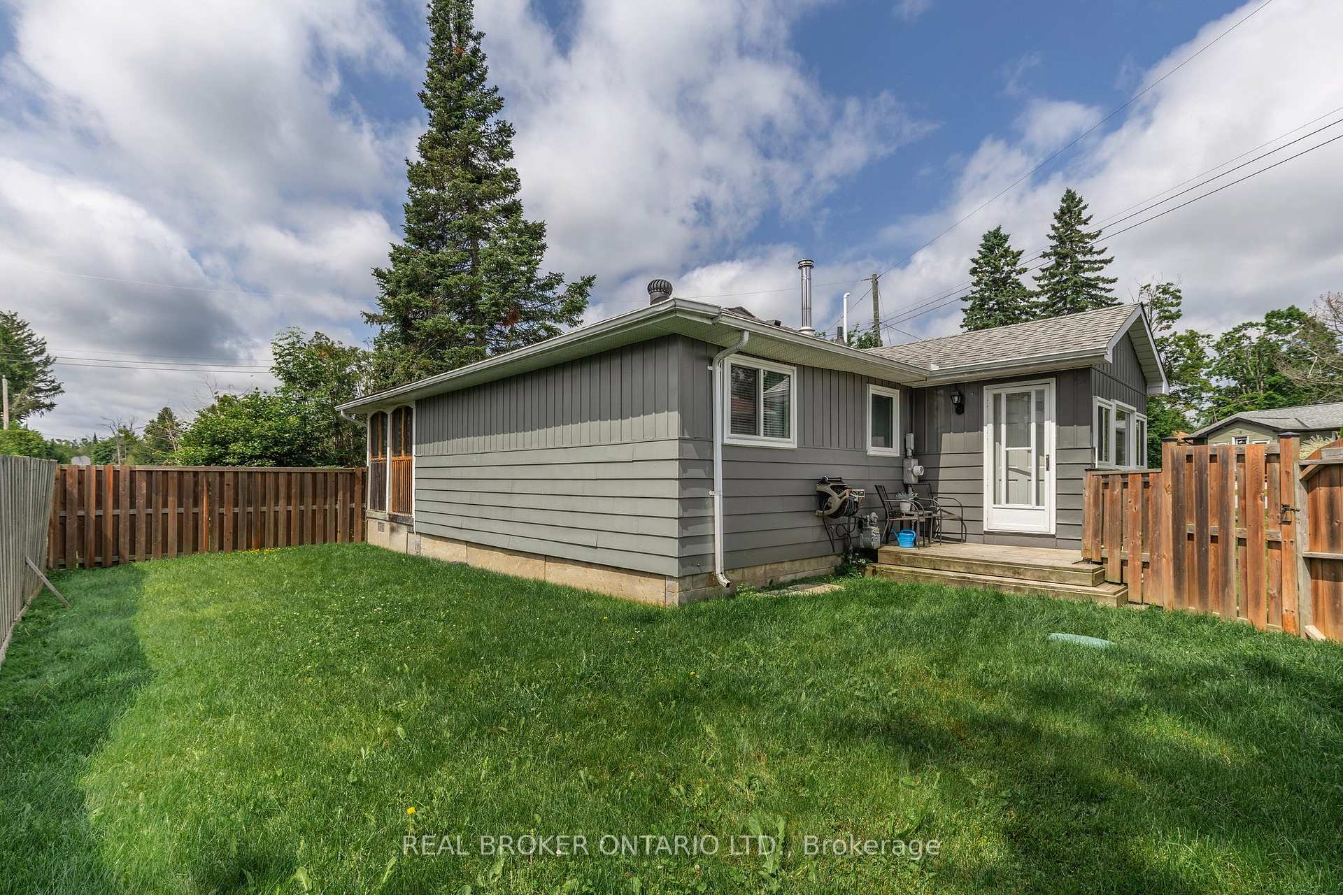Photo 30 of 23 Owen Road, Oro-Medonte, Rural Oro-Medonte — HOMEH