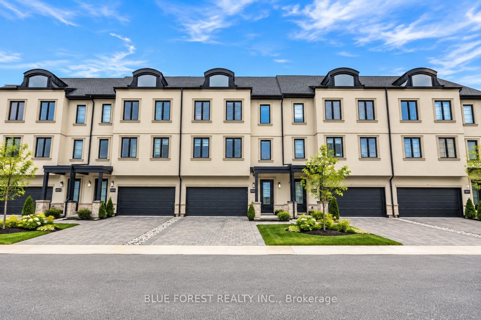 Photo 2 of Unit 33, 2525 Meadowlands Way, London, North R — HOMEH