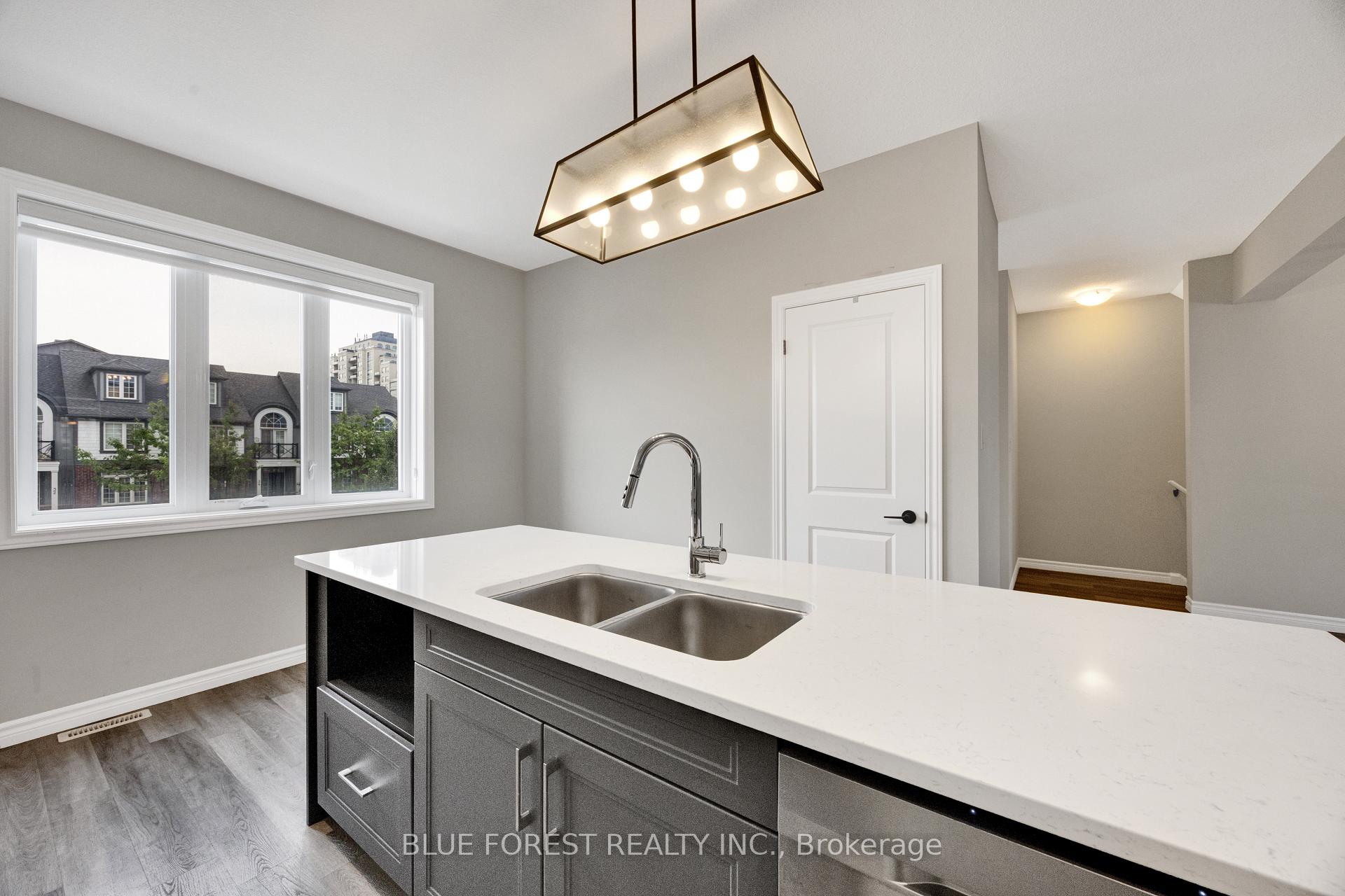 Photo 34 of Unit 33, 2525 Meadowlands Way, London, North R — HOMEH