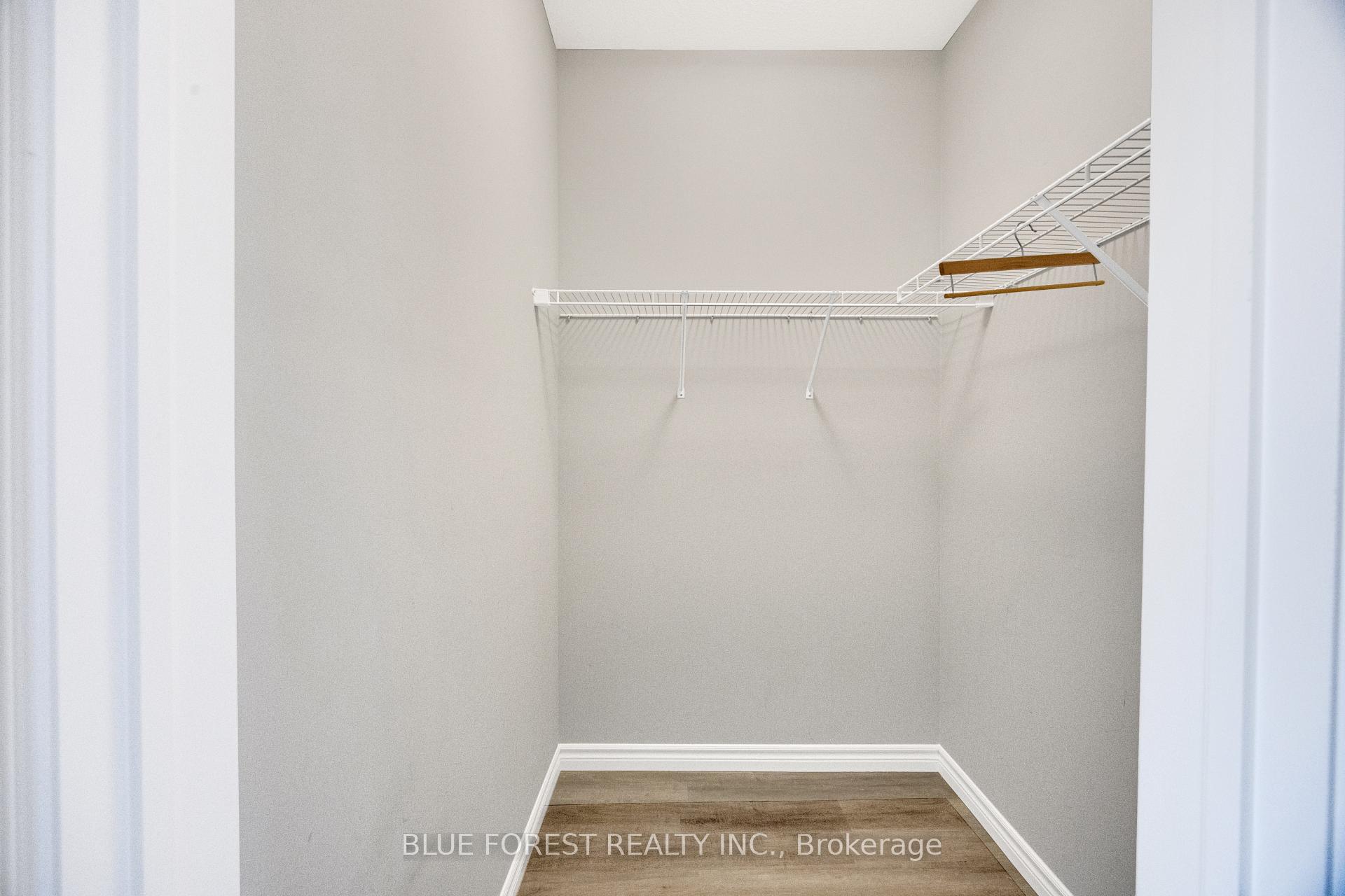 Photo 37 of Unit 33, 2525 Meadowlands Way, London, North R — HOMEH