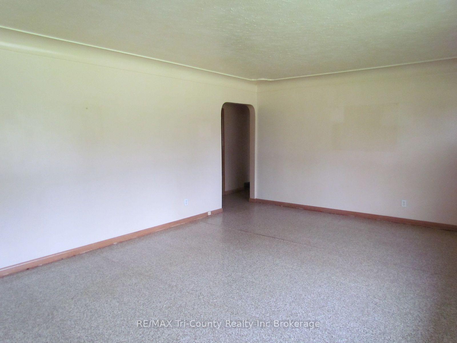 Photo 8 of 1246 3 Highway, Norfolk, Rural Middleton — HOMEH